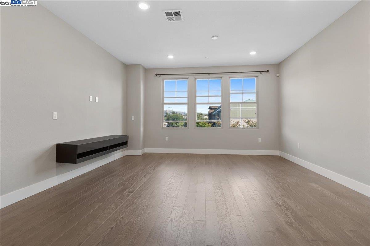 Photo #8: 41109006 Listing: Photo #8