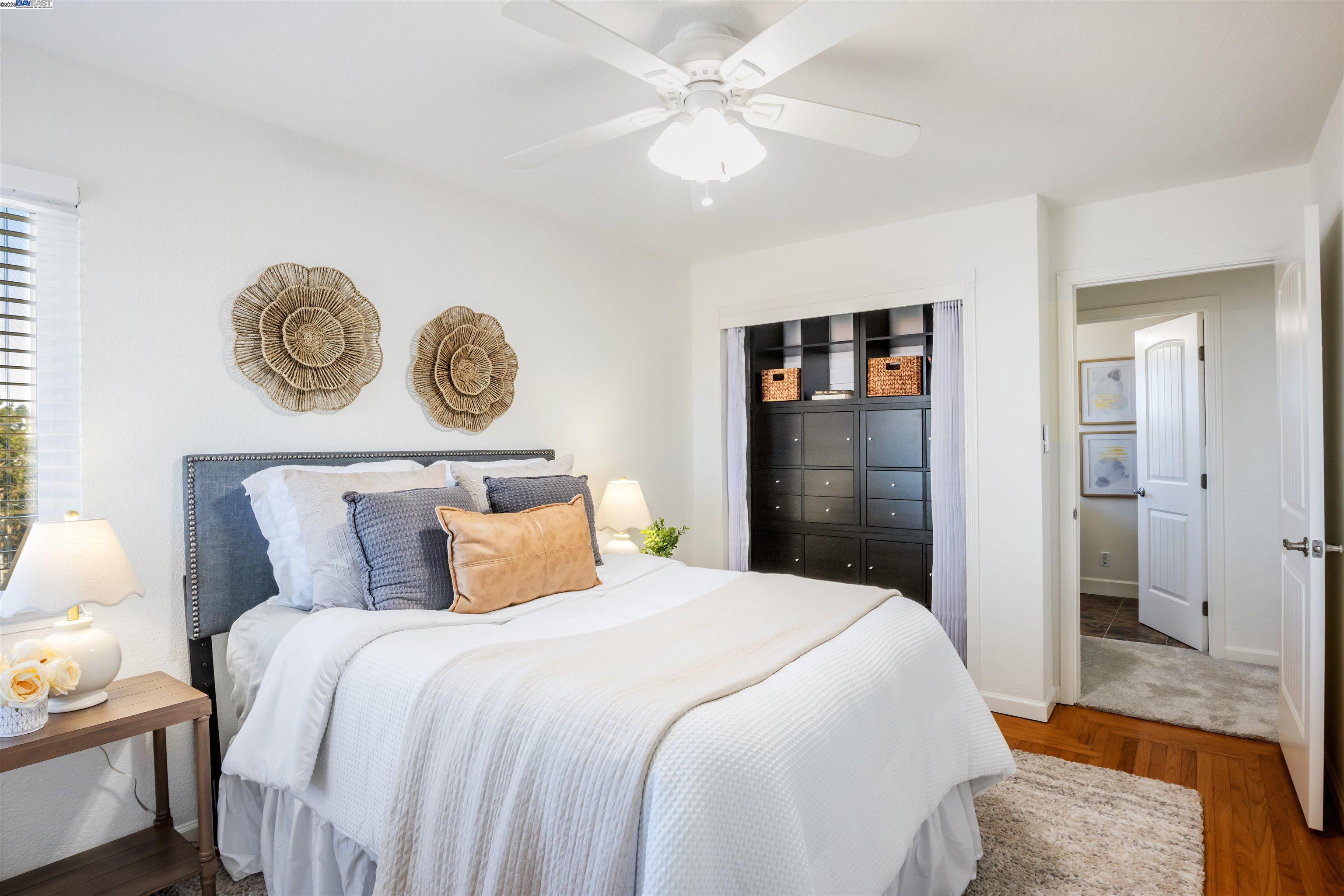 Detail Gallery Image 22 of 58 For 16830 President Dr, Castro Valley,  CA 94578-1261 - 3 Beds | 2 Baths