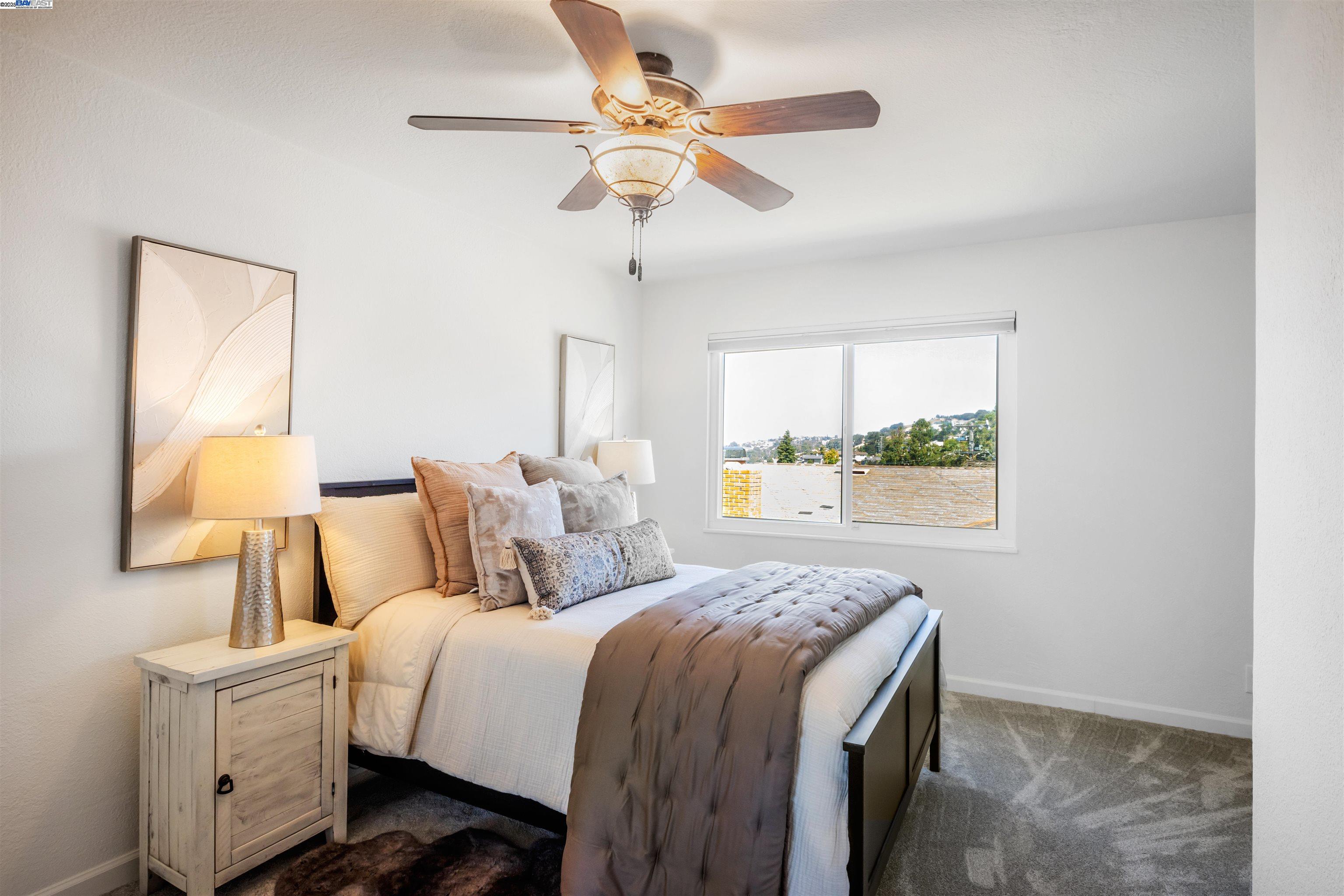 Detail Gallery Image 25 of 58 For 16830 President Dr, Castro Valley,  CA 94578-1261 - 3 Beds | 2 Baths