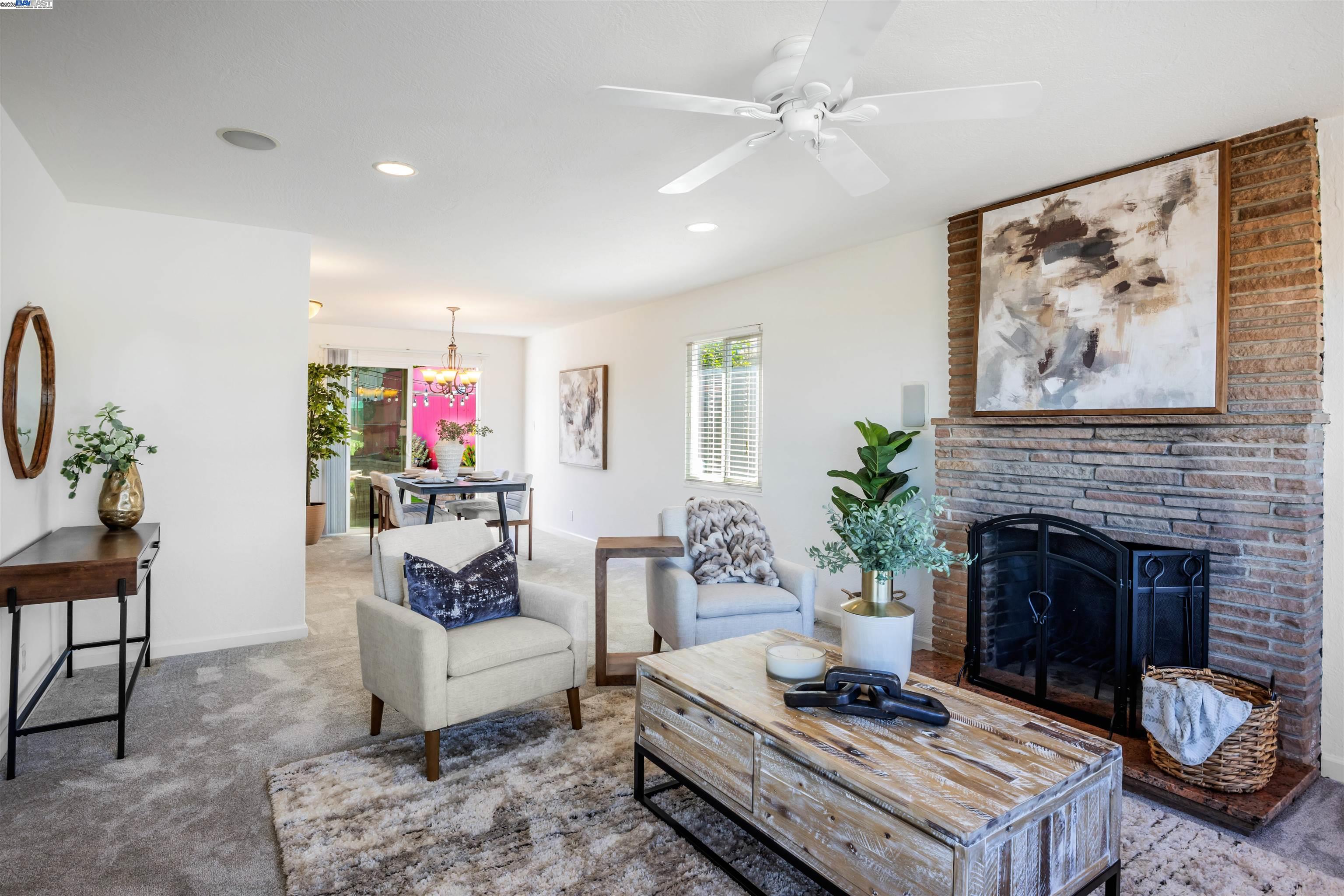 Detail Gallery Image 9 of 58 For 16830 President Dr, Castro Valley,  CA 94578-1261 - 3 Beds | 2 Baths