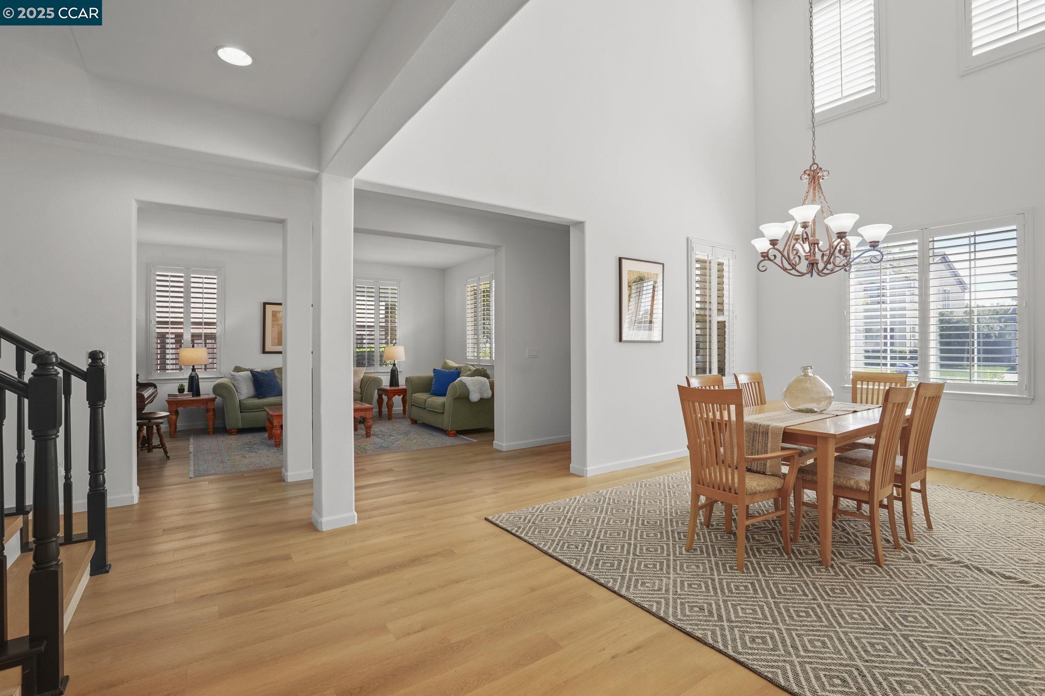 Detail Gallery Image 6 of 38 For 504 Silver Spur Ln, Oakley,  CA 94561 - 4 Beds | 3/1 Baths