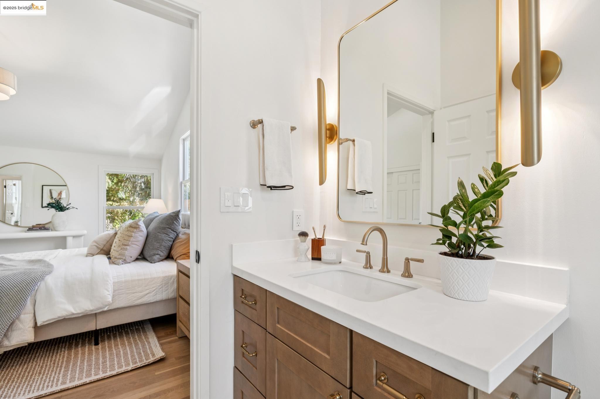 Detail Gallery Image 35 of 60 For 101 Palm Dr, Piedmont,  CA 94610 - 5 Beds | 3 Baths