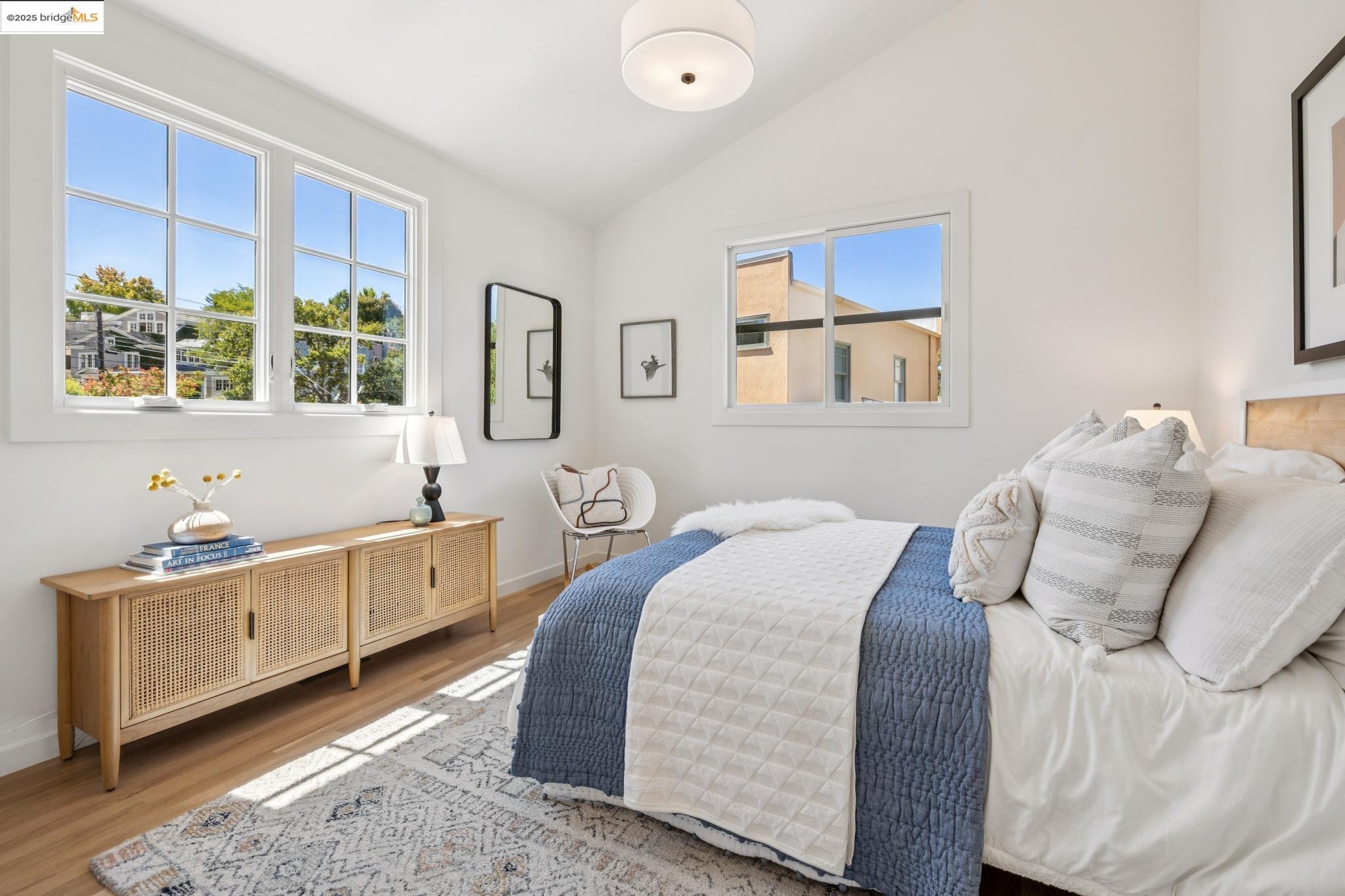 Detail Gallery Image 40 of 60 For 101 Palm Dr, Piedmont,  CA 94610 - 5 Beds | 3 Baths