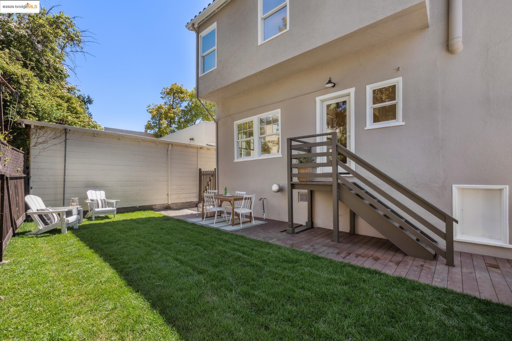 Detail Gallery Image 44 of 60 For 101 Palm Dr, Piedmont,  CA 94610 - 5 Beds | 3 Baths