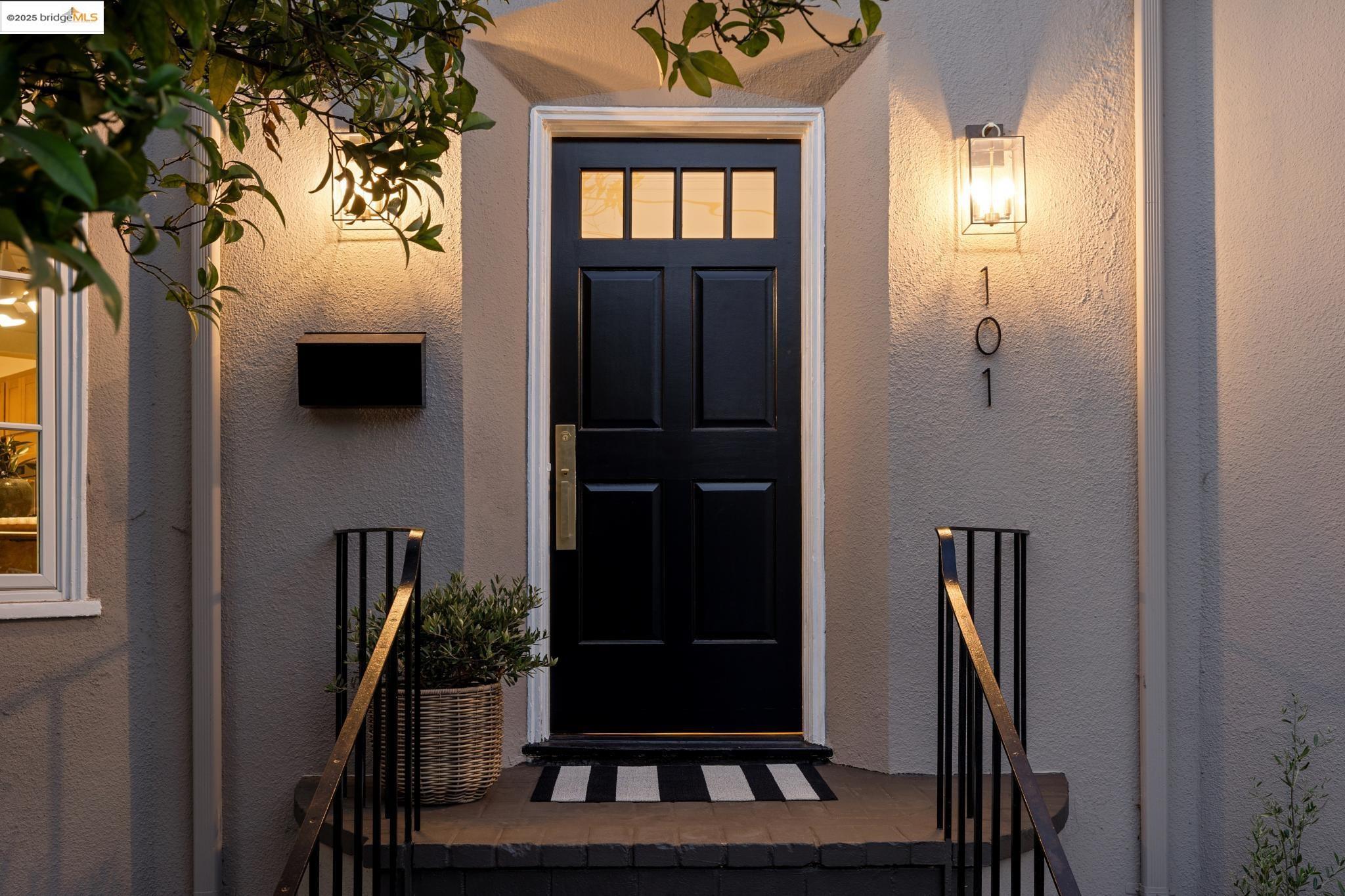 Detail Gallery Image 49 of 60 For 101 Palm Dr, Piedmont,  CA 94610 - 5 Beds | 3 Baths