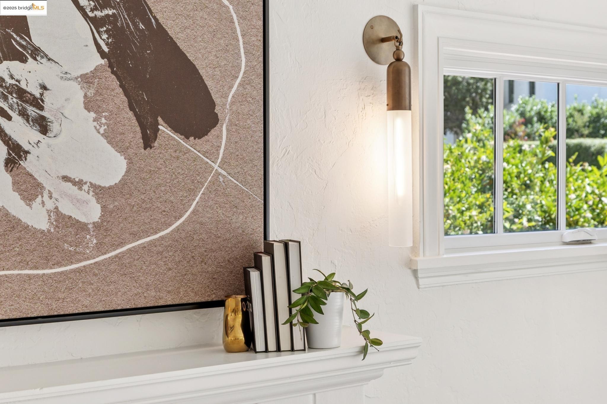 Detail Gallery Image 6 of 60 For 101 Palm Dr, Piedmont,  CA 94610 - 5 Beds | 3 Baths