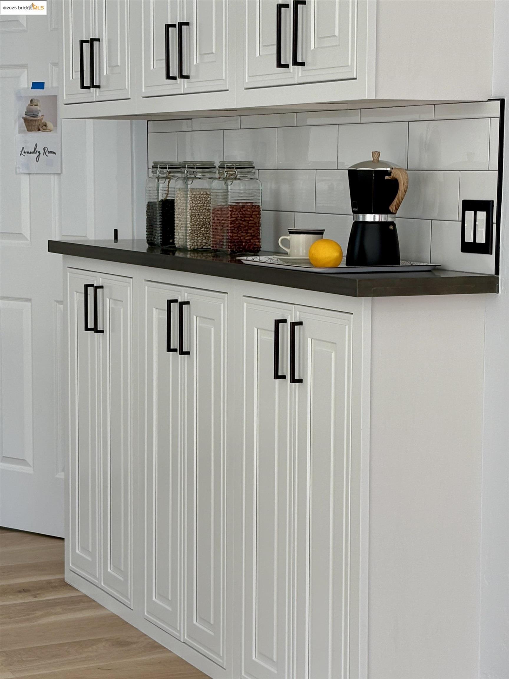 Detail Gallery Image 23 of 33 For 2427 67th Ave, Oakland,  CA 94605 - 3 Beds | 2 Baths