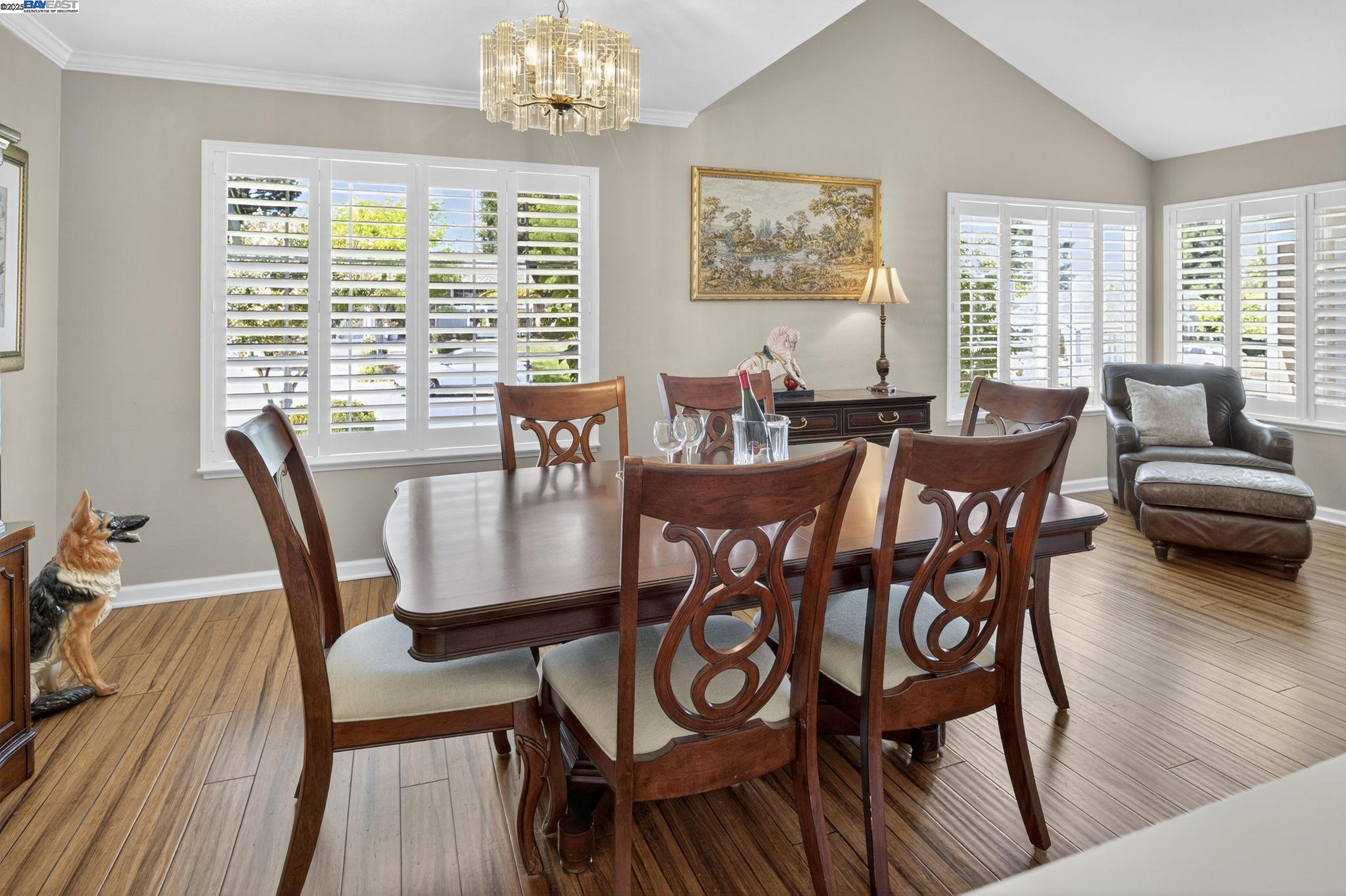 Detail Gallery Image 15 of 58 For 368 Beverly St, Livermore,  CA 94550 - 4 Beds | 2/1 Baths