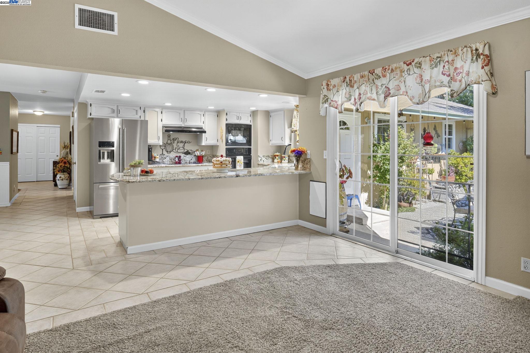 Detail Gallery Image 24 of 58 For 368 Beverly St, Livermore,  CA 94550 - 4 Beds | 2/1 Baths