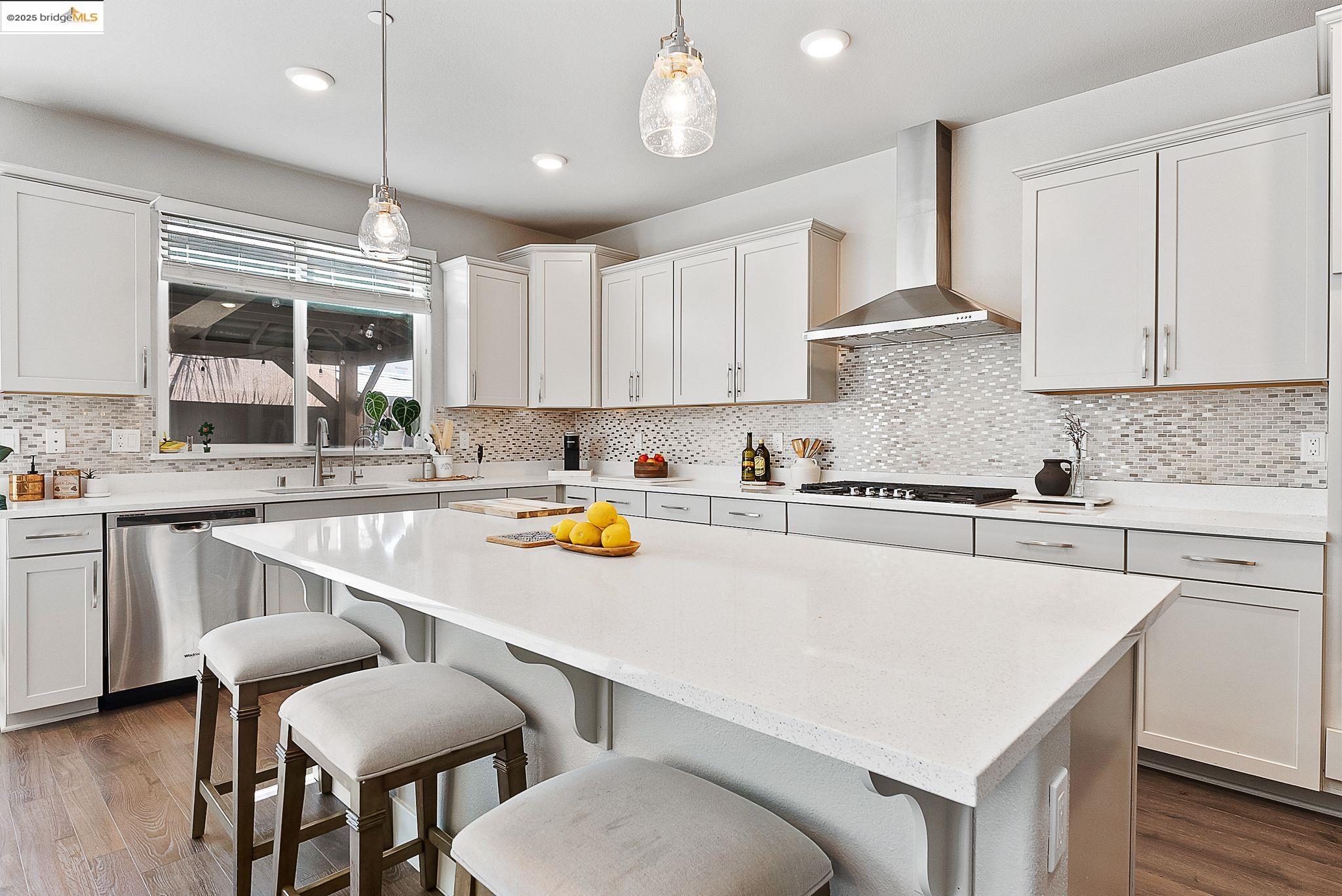 Detail Gallery Image 10 of 51 For 782 Plumeria St, Brentwood,  CA 94513 - 4 Beds | 3 Baths