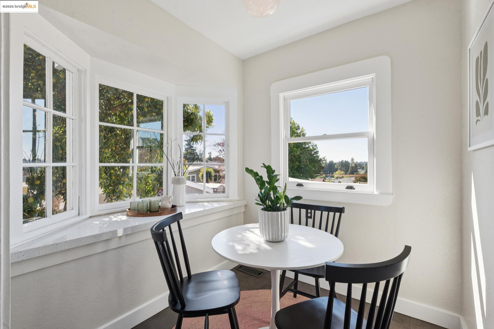 Detail Gallery Image 21 of 47 For 4621 Walnut St, Oakland,  CA 94619 - 2 Beds | 1 Baths