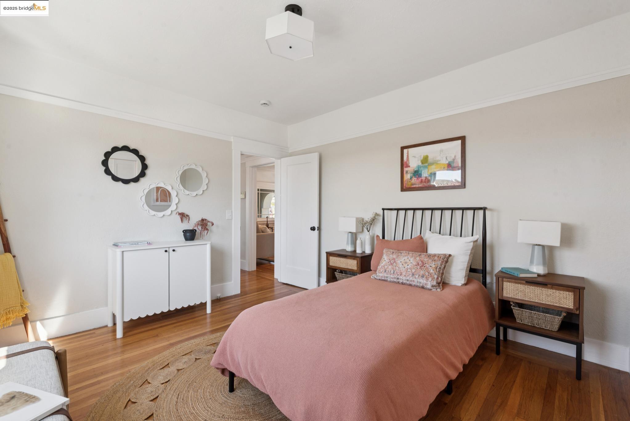 Detail Gallery Image 31 of 47 For 4621 Walnut St, Oakland,  CA 94619 - 2 Beds | 1 Baths