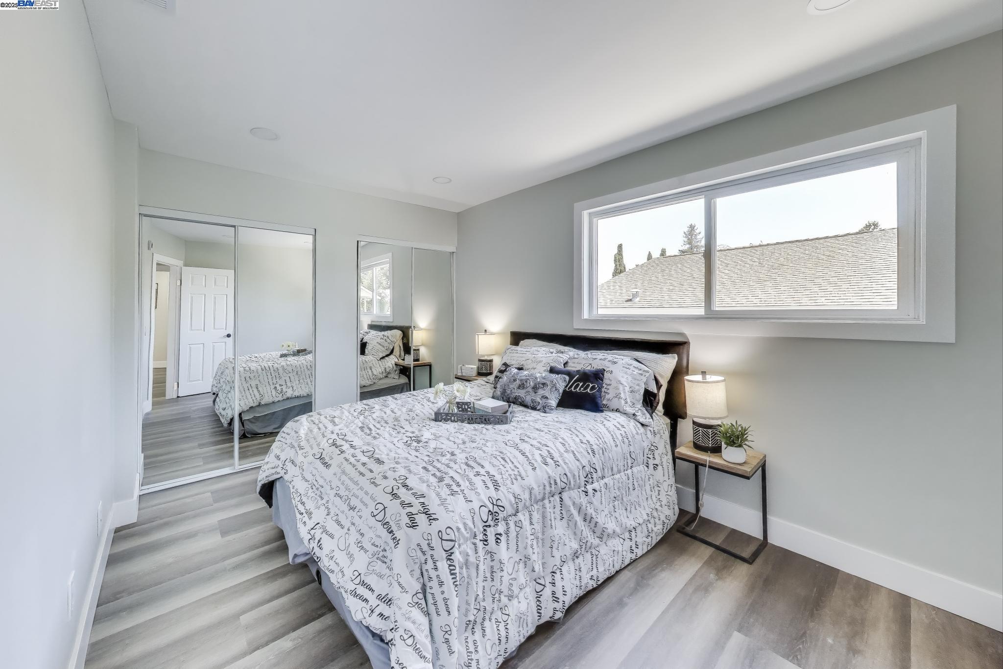 Detail Gallery Image 12 of 26 For 2131 Pomona, Martinez,  CA 94553 - 4 Beds | 2 Baths