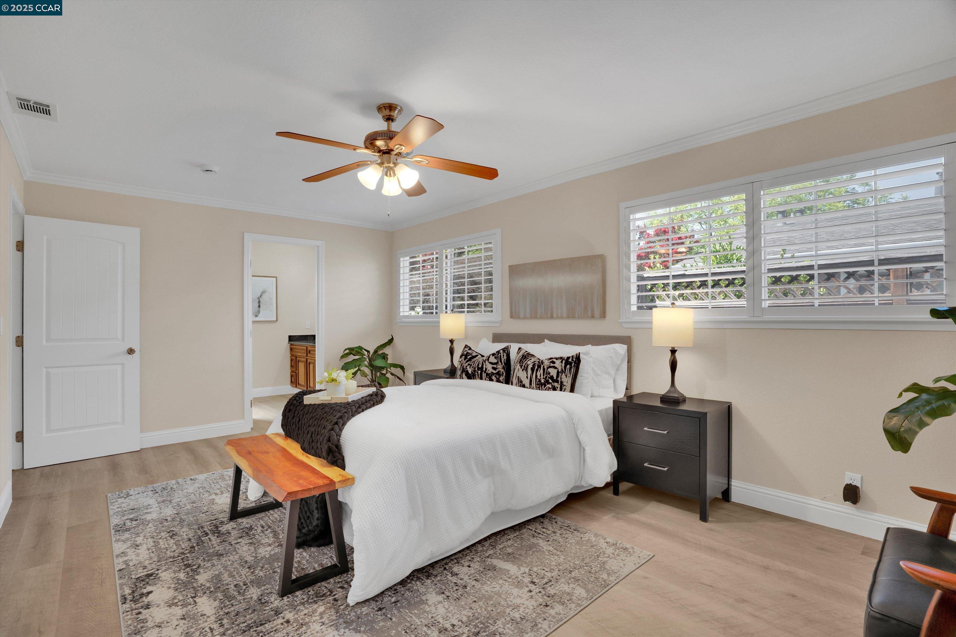 Detail Gallery Image 12 of 23 For 5828 Crestmont Ave, Livermore,  CA 94551-5615 - 4 Beds | 3 Baths