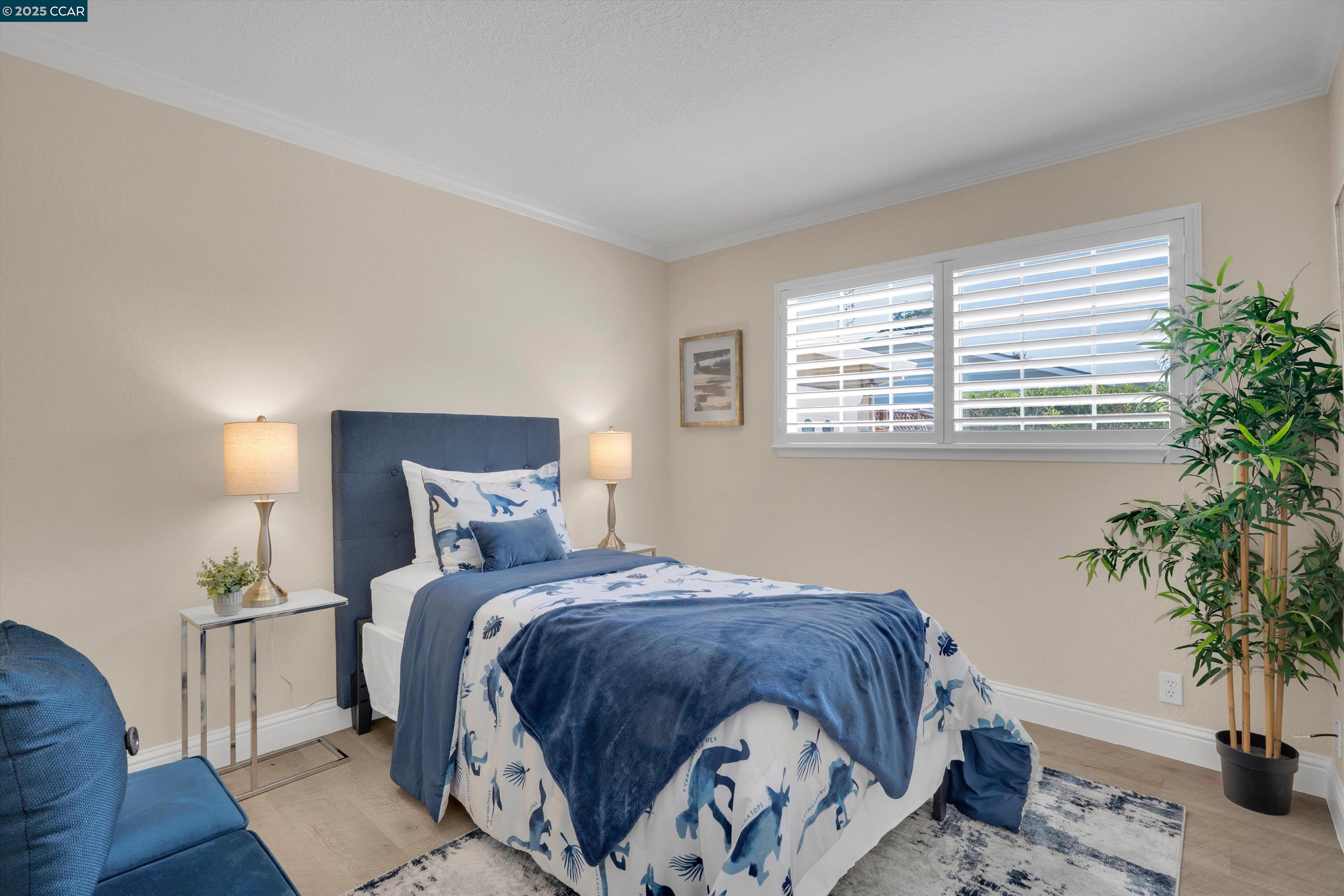 Detail Gallery Image 14 of 23 For 5828 Crestmont Ave, Livermore,  CA 94551-5615 - 4 Beds | 3 Baths