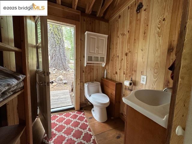 Detail Gallery Image 16 of 31 For Cabin3 Mill Creek Campground, Pinecrest,  CA 95364 - 1 Beds | 1/1 Baths