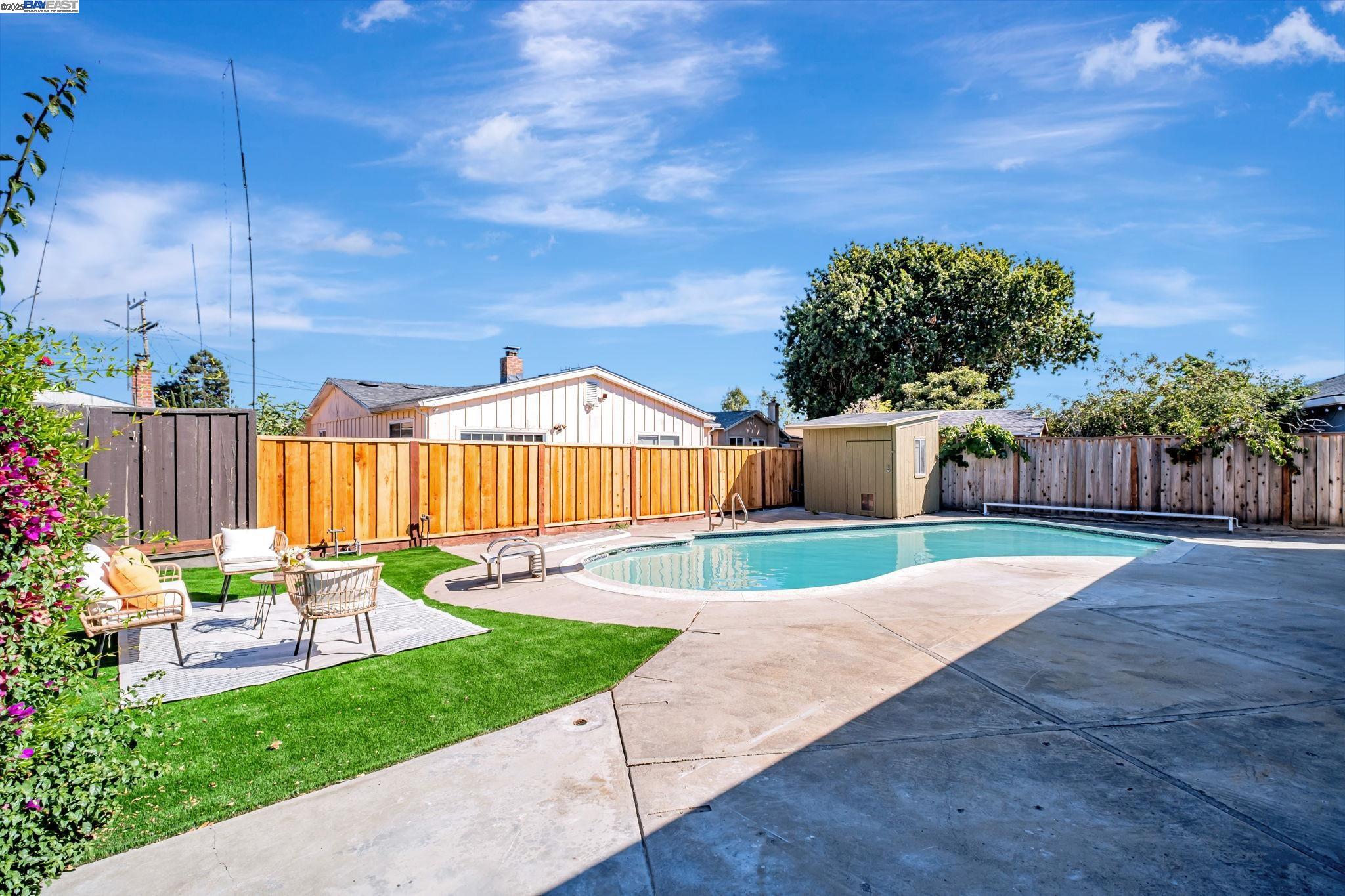 Detail Gallery Image 25 of 28 For 6588 Flanders Dr, Newark,  CA 94560 - 3 Beds | 2 Baths