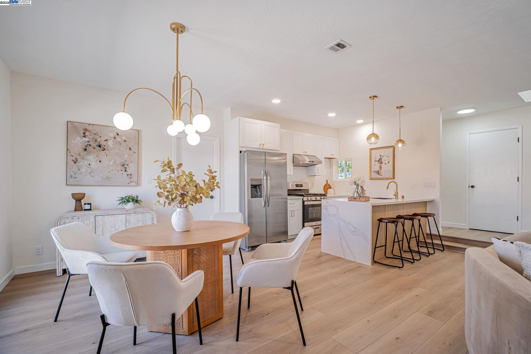 Detail Gallery Image 9 of 28 For 6588 Flanders Dr, Newark,  CA 94560 - 3 Beds | 2 Baths
