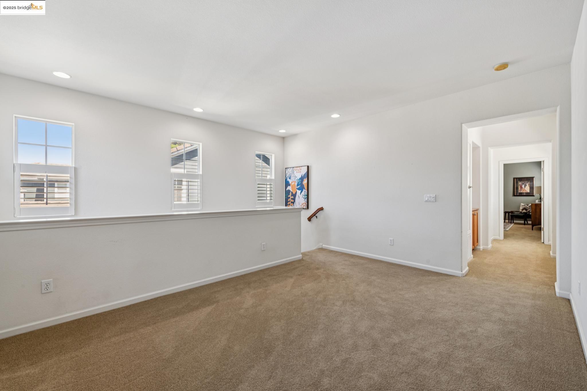 Detail Gallery Image 32 of 60 For 1027 Azuar Drive, Vallejo,  CA 94592 - 4 Beds | 3 Baths