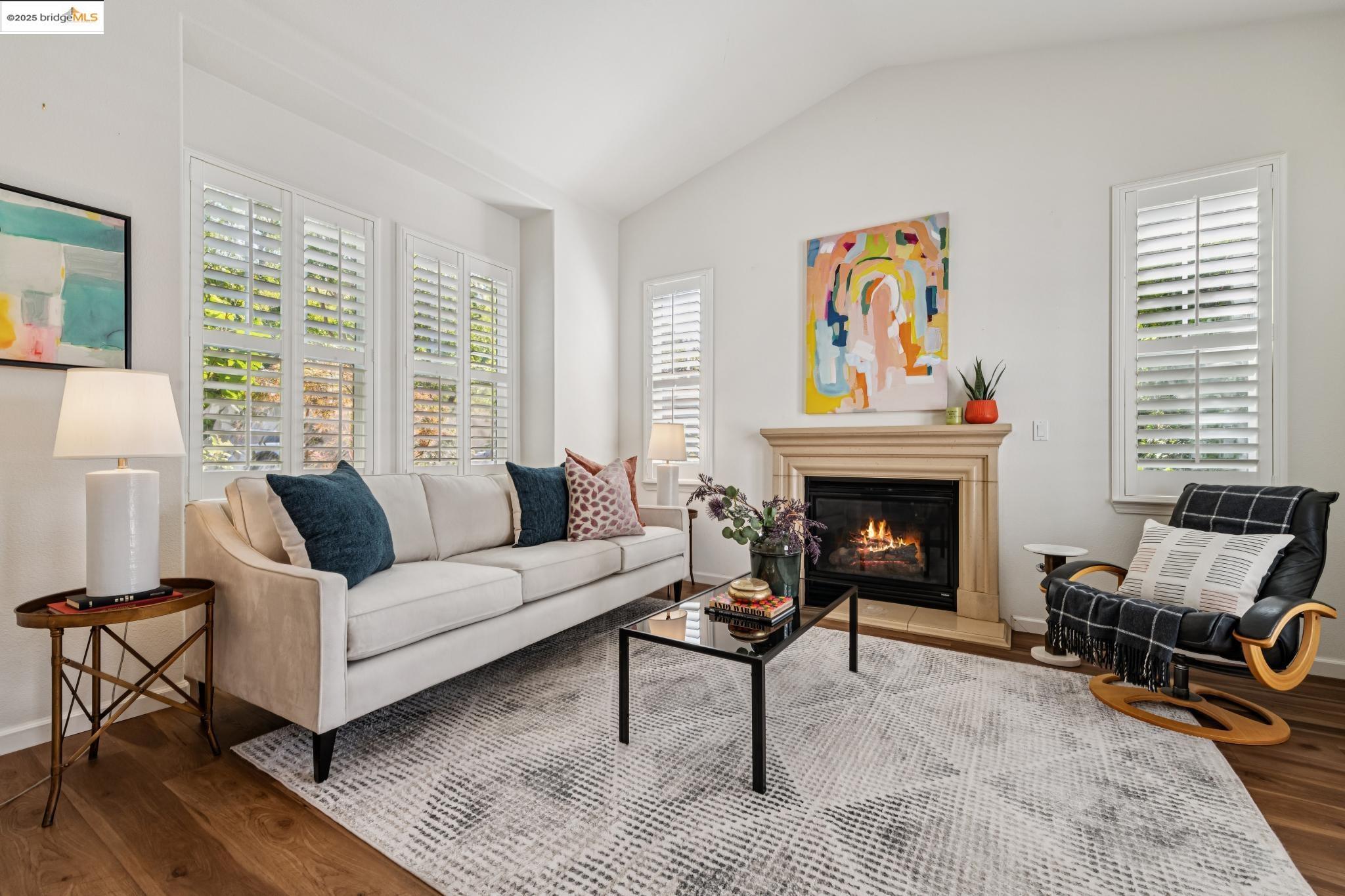 Detail Gallery Image 7 of 60 For 1027 Azuar Drive, Vallejo,  CA 94592 - 4 Beds | 3 Baths
