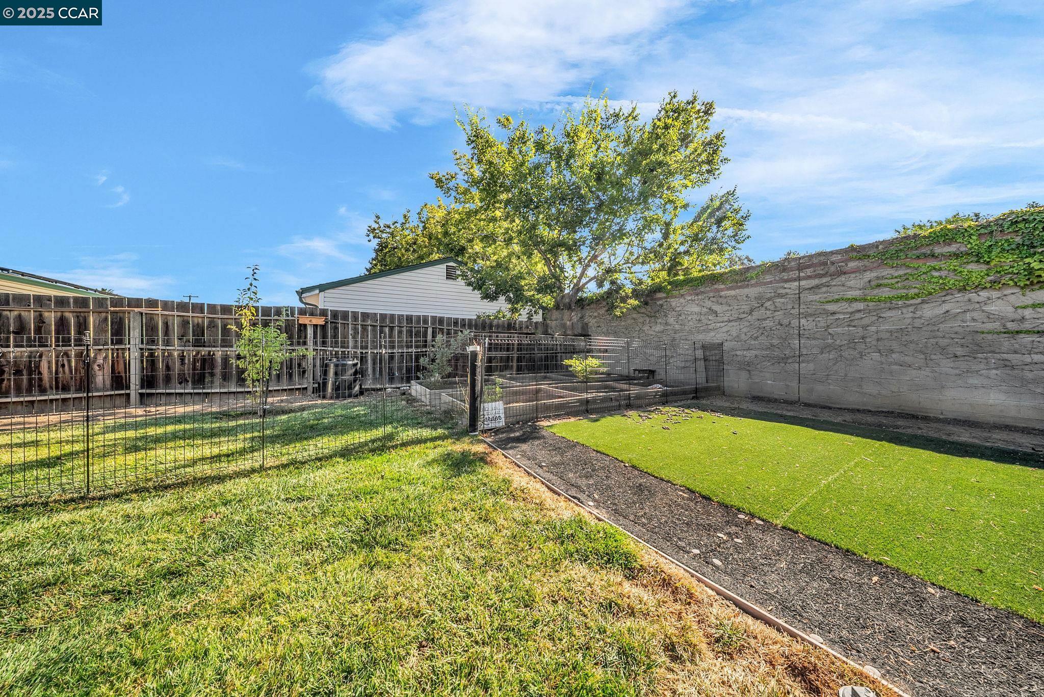 Detail Gallery Image 28 of 44 For 3412 Flamingo Dr, Concord,  CA 94520 - 3 Beds | 2 Baths