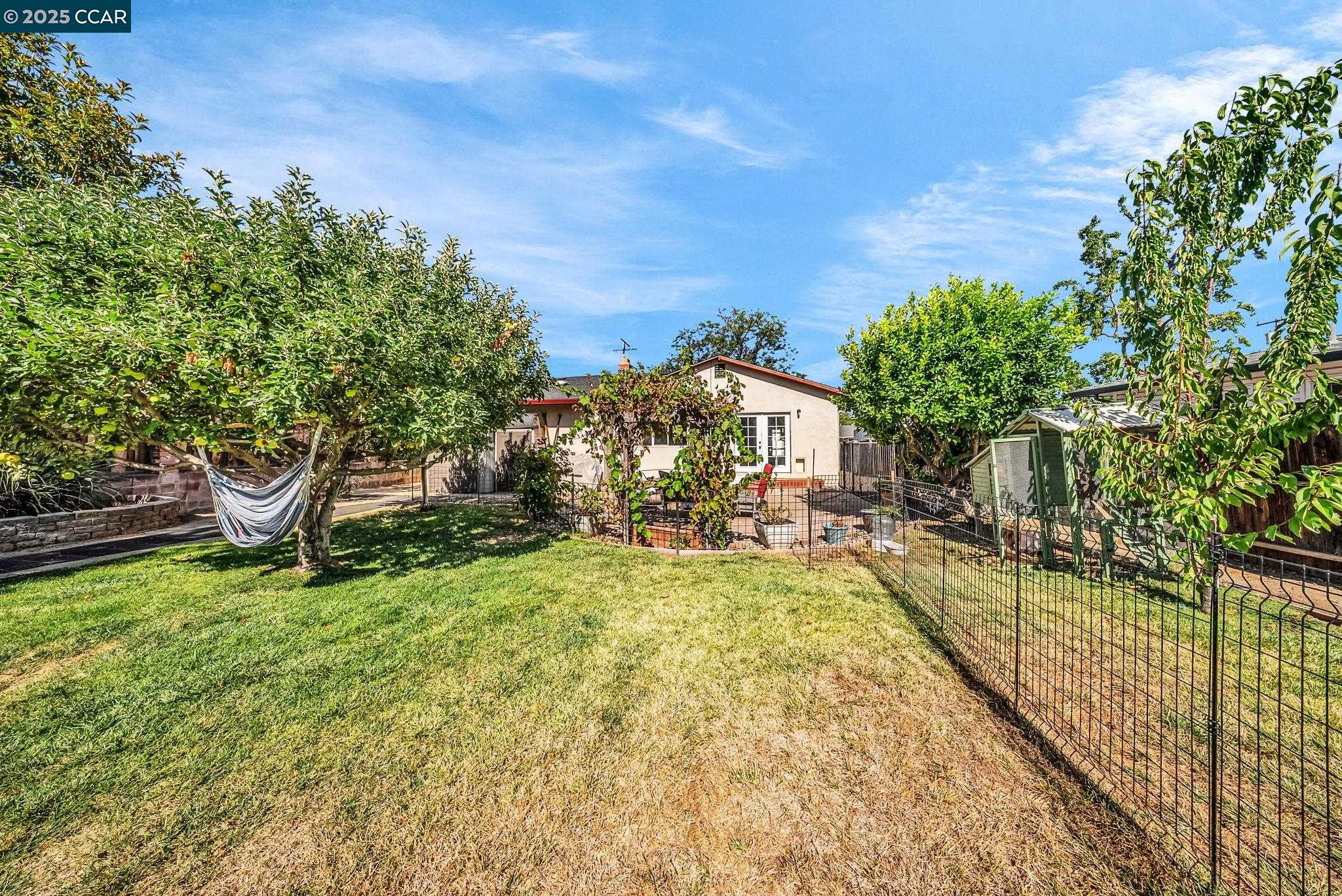 Detail Gallery Image 29 of 44 For 3412 Flamingo Dr, Concord,  CA 94520 - 3 Beds | 2 Baths