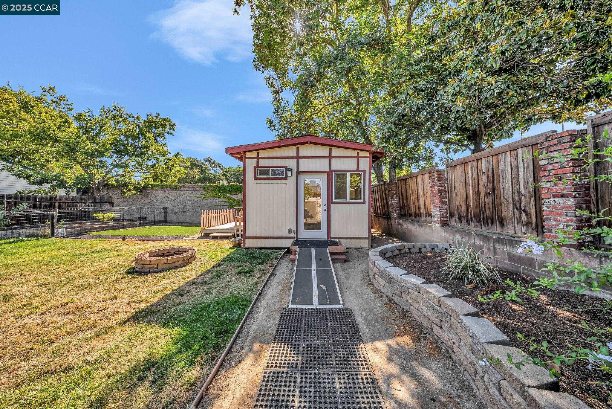 Detail Gallery Image 30 of 44 For 3412 Flamingo Dr, Concord,  CA 94520 - 3 Beds | 2 Baths