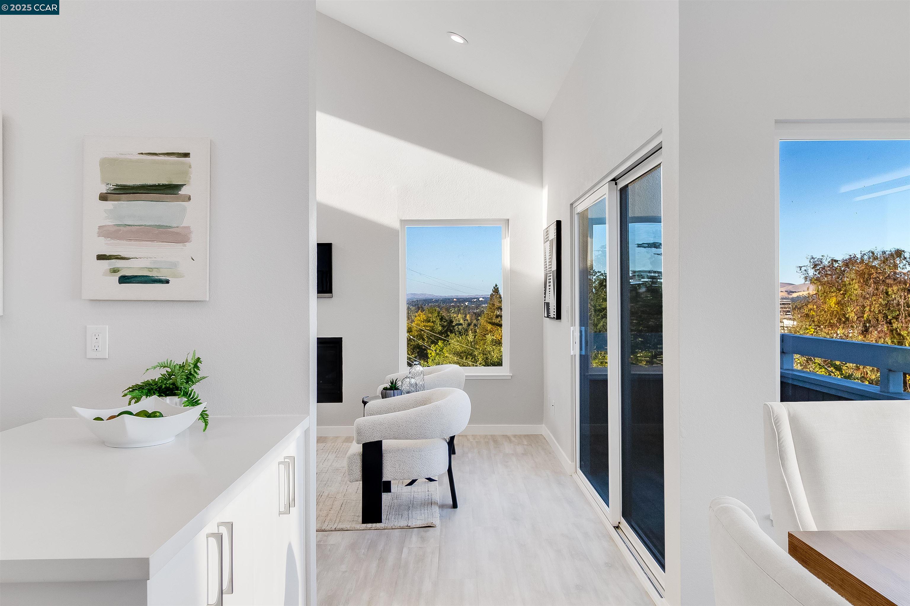 Detail Gallery Image 16 of 60 For 1648 Terrace Way, Walnut Creek,  CA 94597 - 3 Beds | 2 Baths
