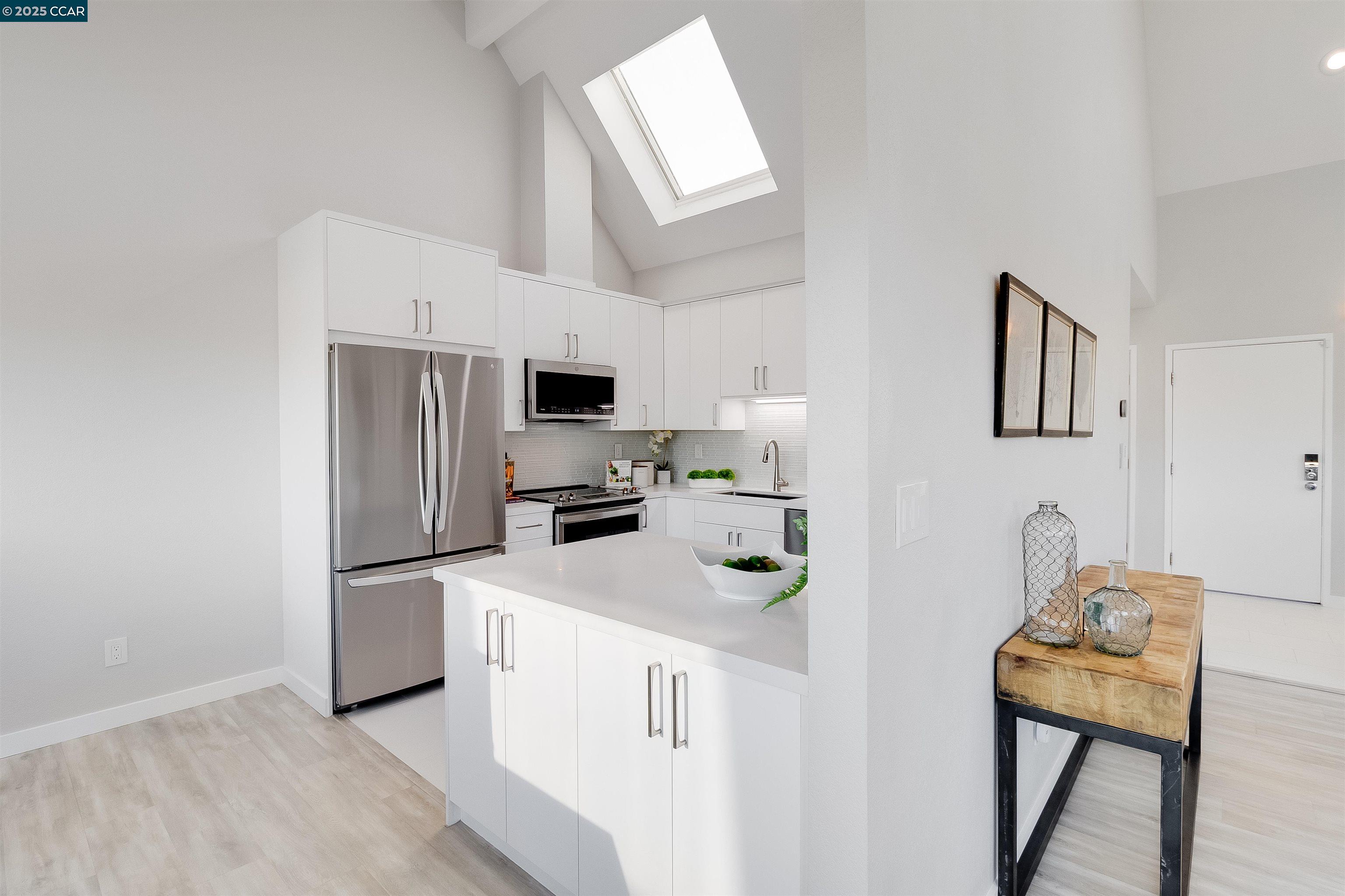 Detail Gallery Image 23 of 60 For 1648 Terrace Way, Walnut Creek,  CA 94597 - 3 Beds | 2 Baths
