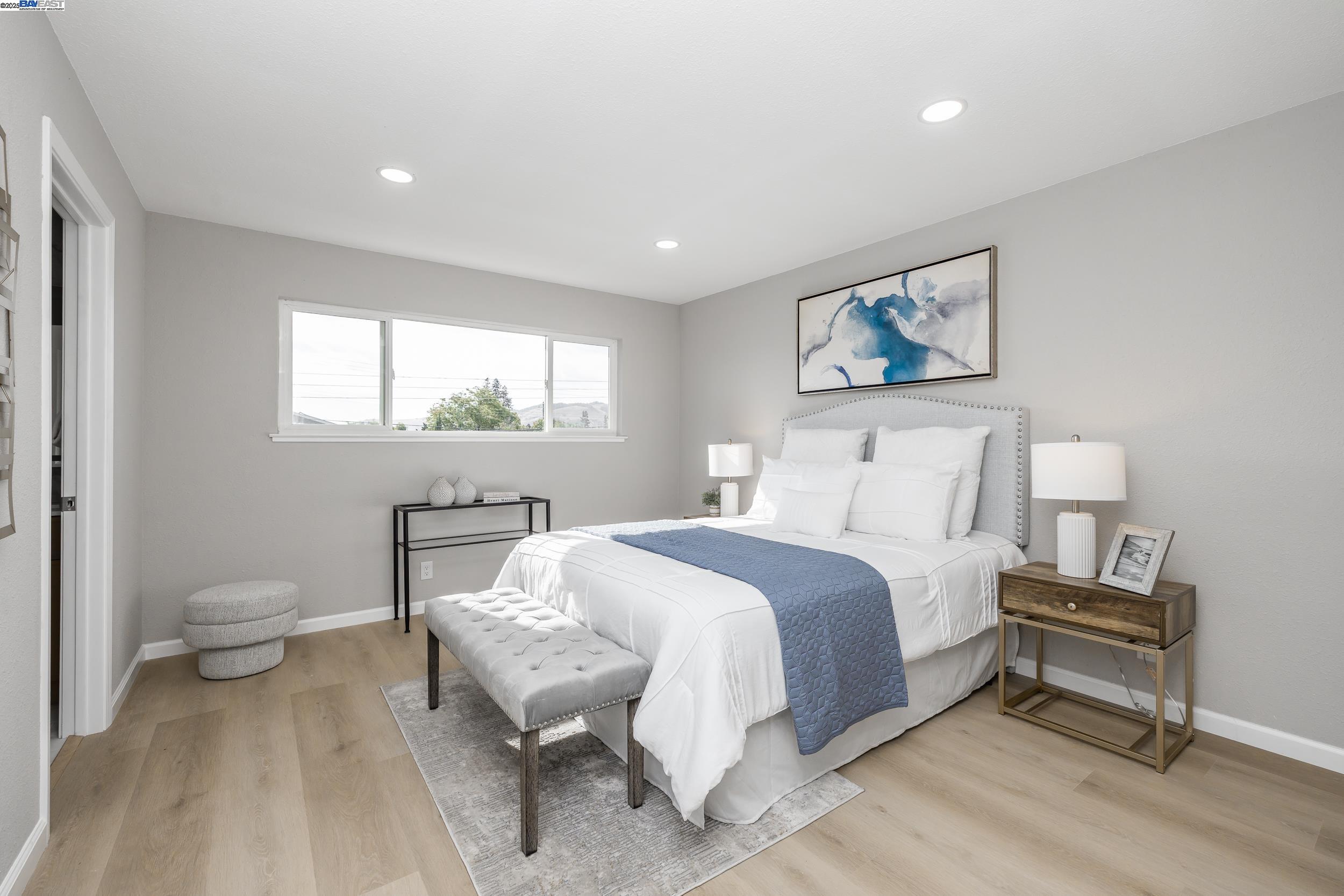 Detail Gallery Image 20 of 29 For 5850 Chesbro Ave, San Jose,  CA 95123 - 3 Beds | 2/1 Baths