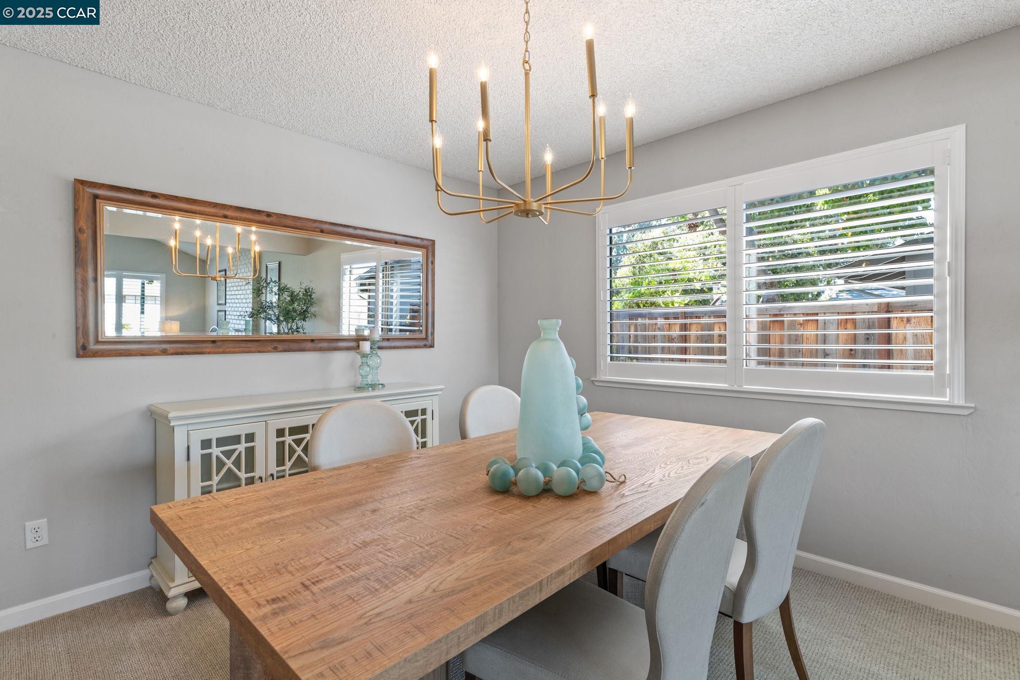 Detail Gallery Image 28 of 60 For 323 York Ct, Walnut Creek,  CA 94598 - 4 Beds | 2/1 Baths