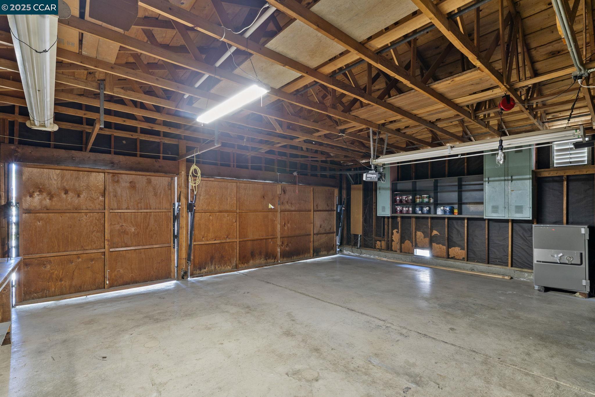 Detail Gallery Image 51 of 60 For 323 York Ct, Walnut Creek,  CA 94598 - 4 Beds | 2/1 Baths