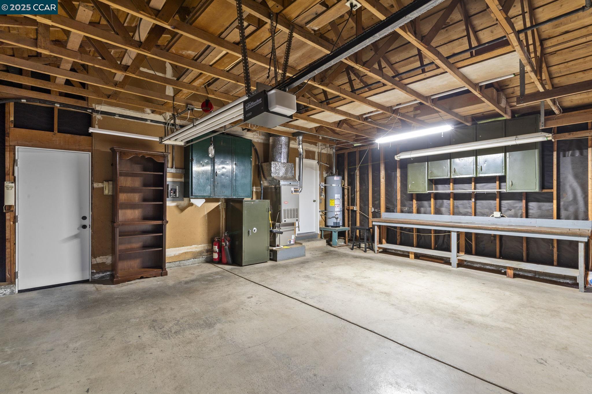 Detail Gallery Image 52 of 60 For 323 York Ct, Walnut Creek,  CA 94598 - 4 Beds | 2/1 Baths