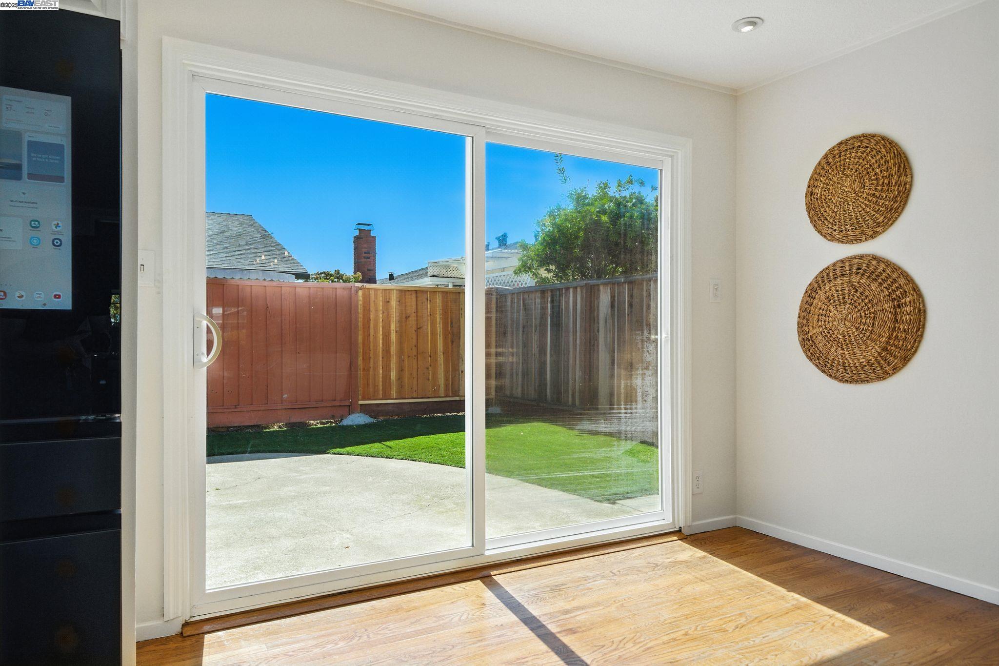 Detail Gallery Image 19 of 57 For 420 Camden Rd, Alameda,  CA 94501 - 5 Beds | 3 Baths