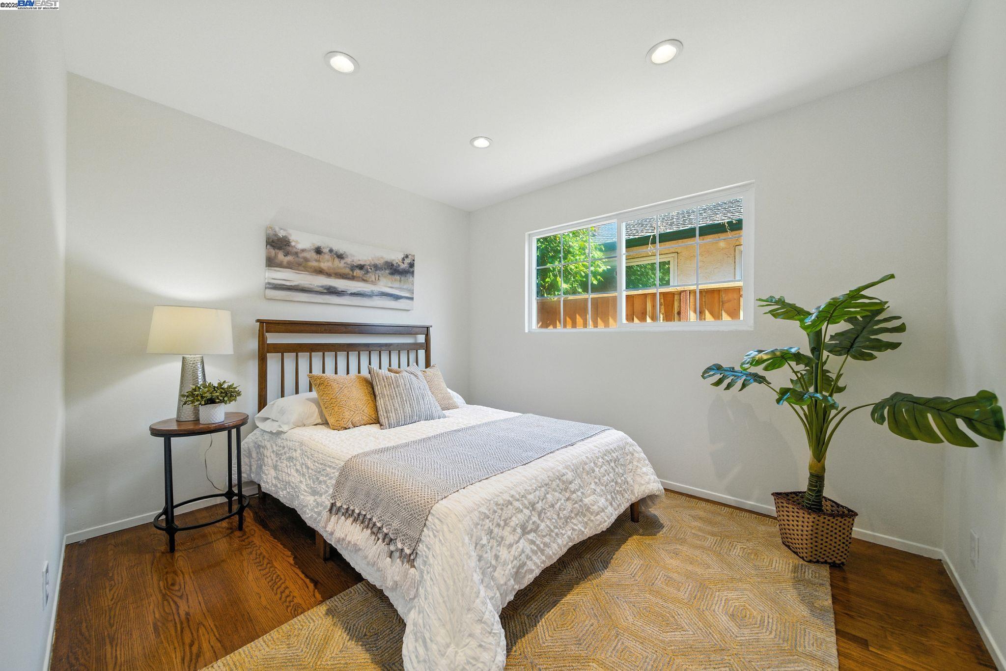 Detail Gallery Image 27 of 57 For 420 Camden Rd, Alameda,  CA 94501 - 5 Beds | 3 Baths