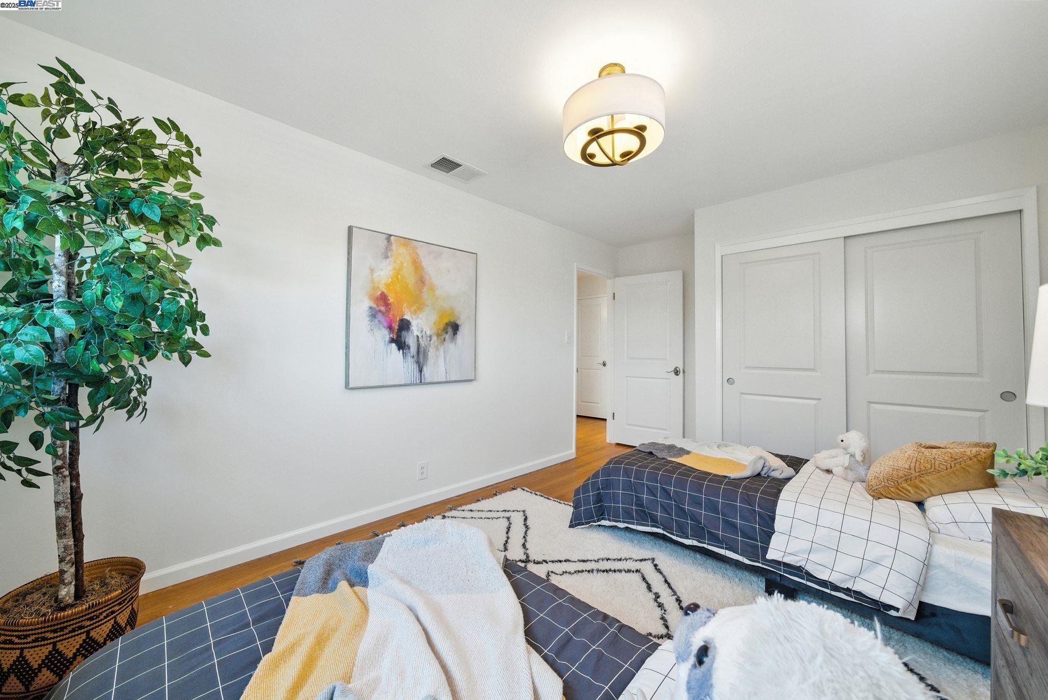 Detail Gallery Image 36 of 57 For 420 Camden Rd, Alameda,  CA 94501 - 5 Beds | 3 Baths
