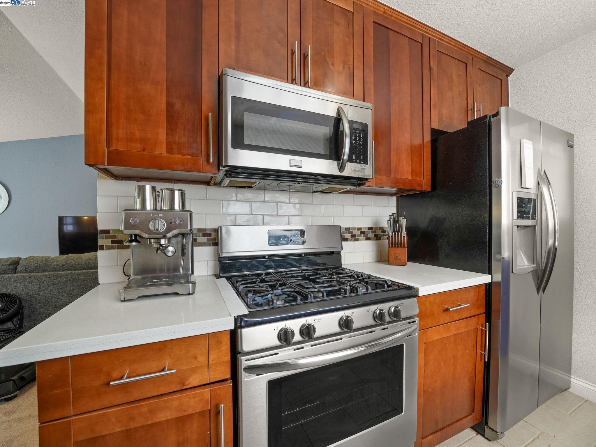 Detail Gallery Image 10 of 41 For 1015 San Gabriel Cir #525,  Daly City,  CA 94014 - 2 Beds | 1/1 Baths