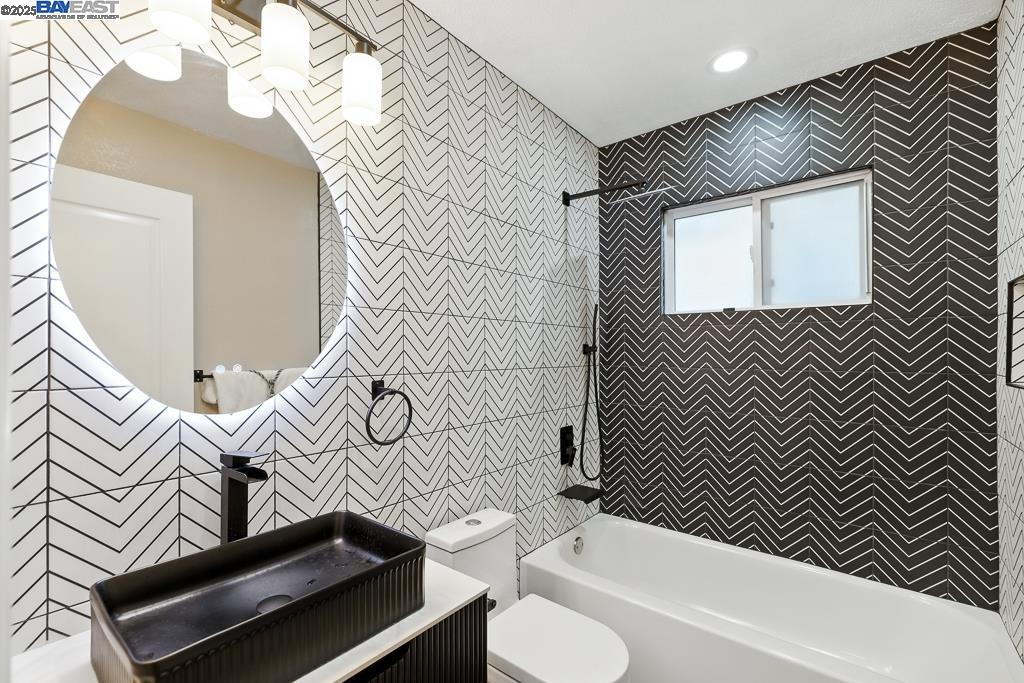 Detail Gallery Image 33 of 60 For 35856 Adobe Dr, Fremont,  CA 94536 - 4 Beds | 3 Baths
