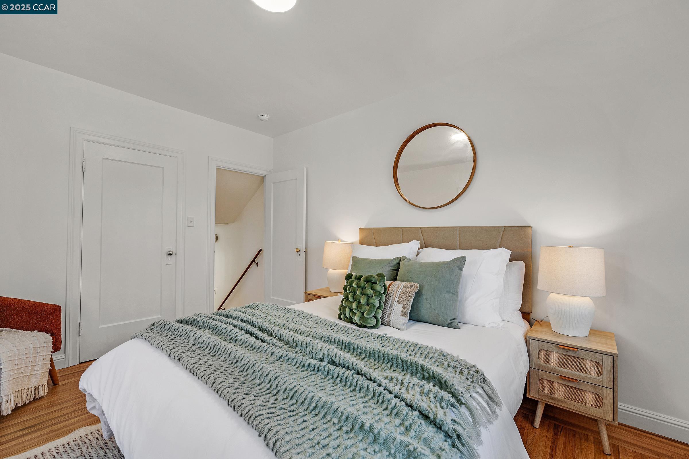 Detail Gallery Image 15 of 21 For 833 Santa Fe Ave, Albany,  CA 94706 - 2 Beds | 1 Baths
