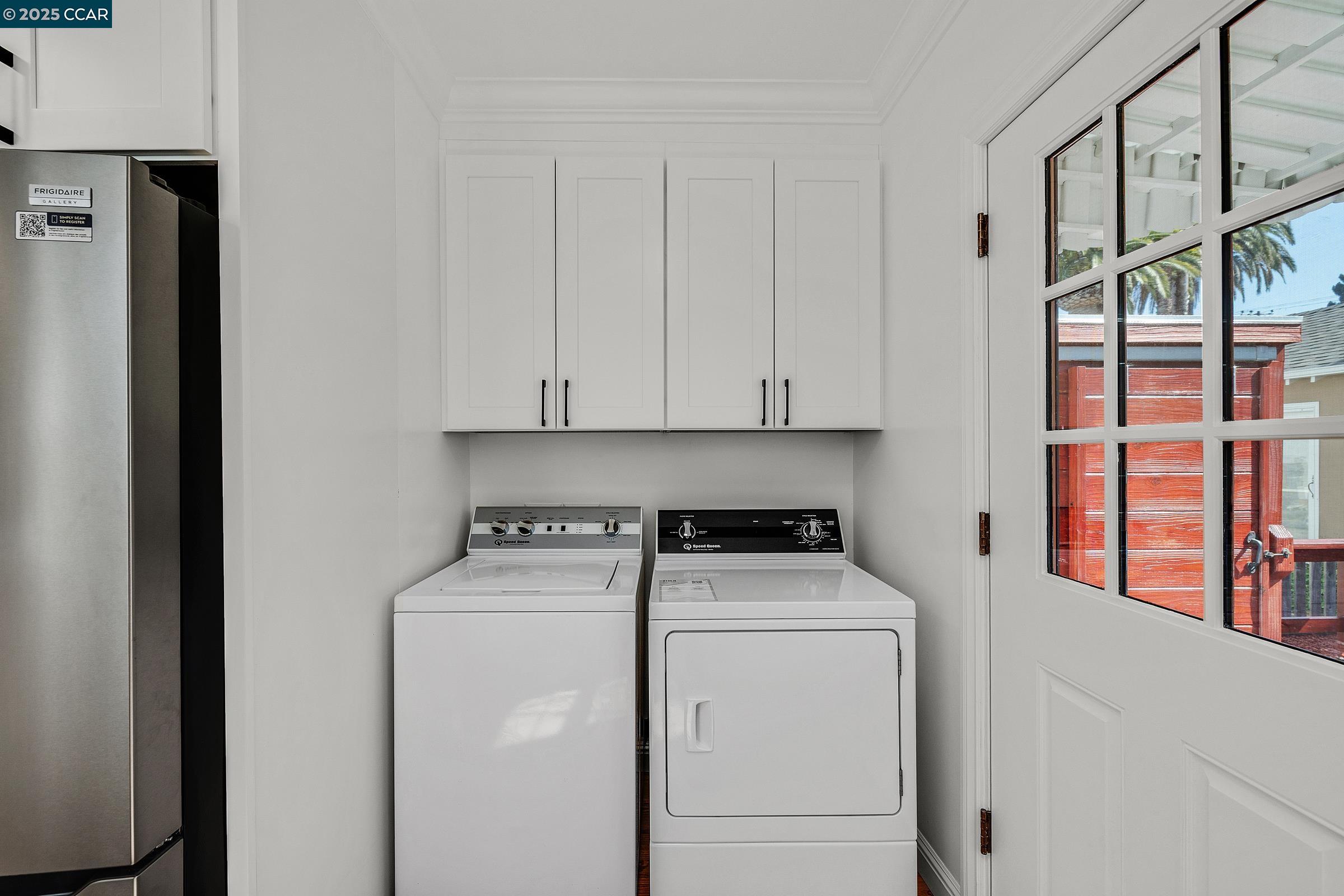 Detail Gallery Image 16 of 21 For 833 Santa Fe Ave, Albany,  CA 94706 - 2 Beds | 1 Baths
