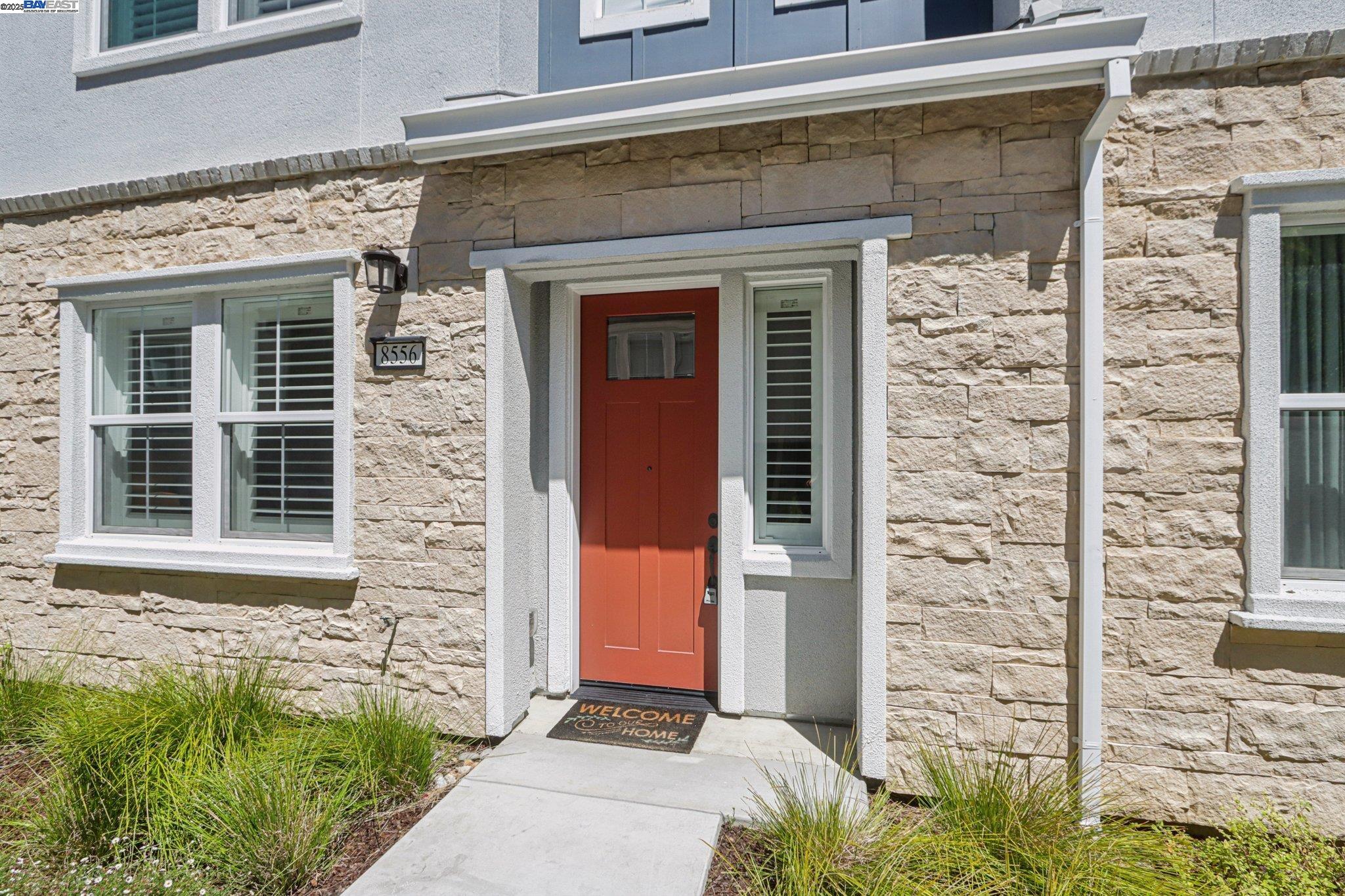 Detail Gallery Image 19 of 26 For 8556 Tailwind Ave, Newark,  CA 94560 - 3 Beds | 3/1 Baths