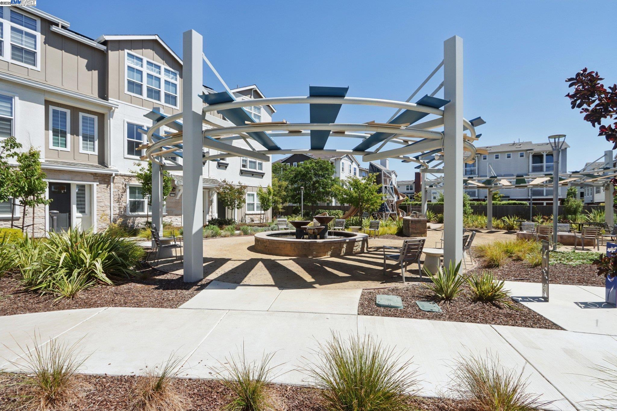 Detail Gallery Image 23 of 26 For 8556 Tailwind Ave, Newark,  CA 94560 - 3 Beds | 3/1 Baths