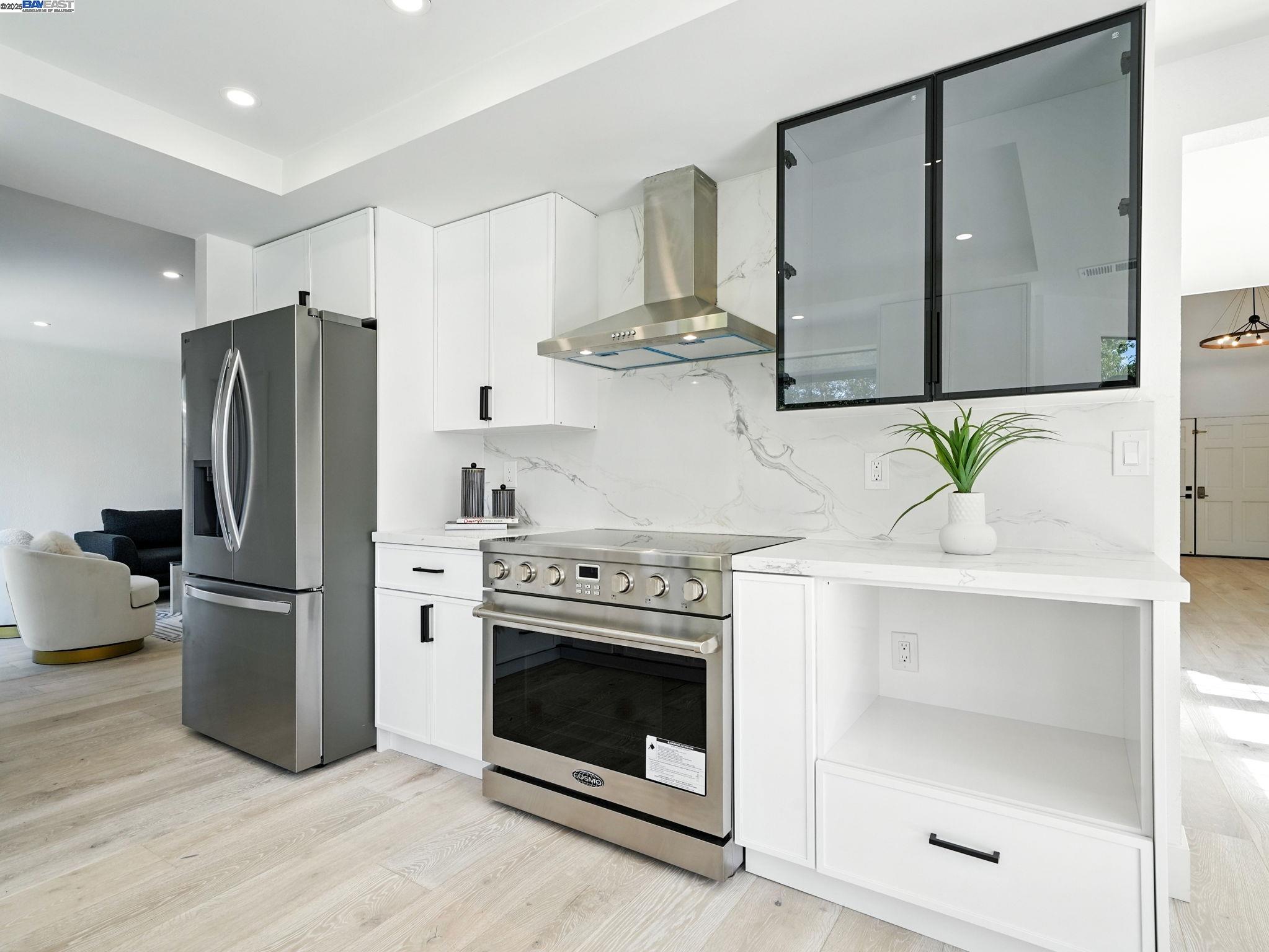 Detail Gallery Image 12 of 44 For 5995 via Del Cielo, Pleasanton,  CA 94566 - 5 Beds | 3 Baths