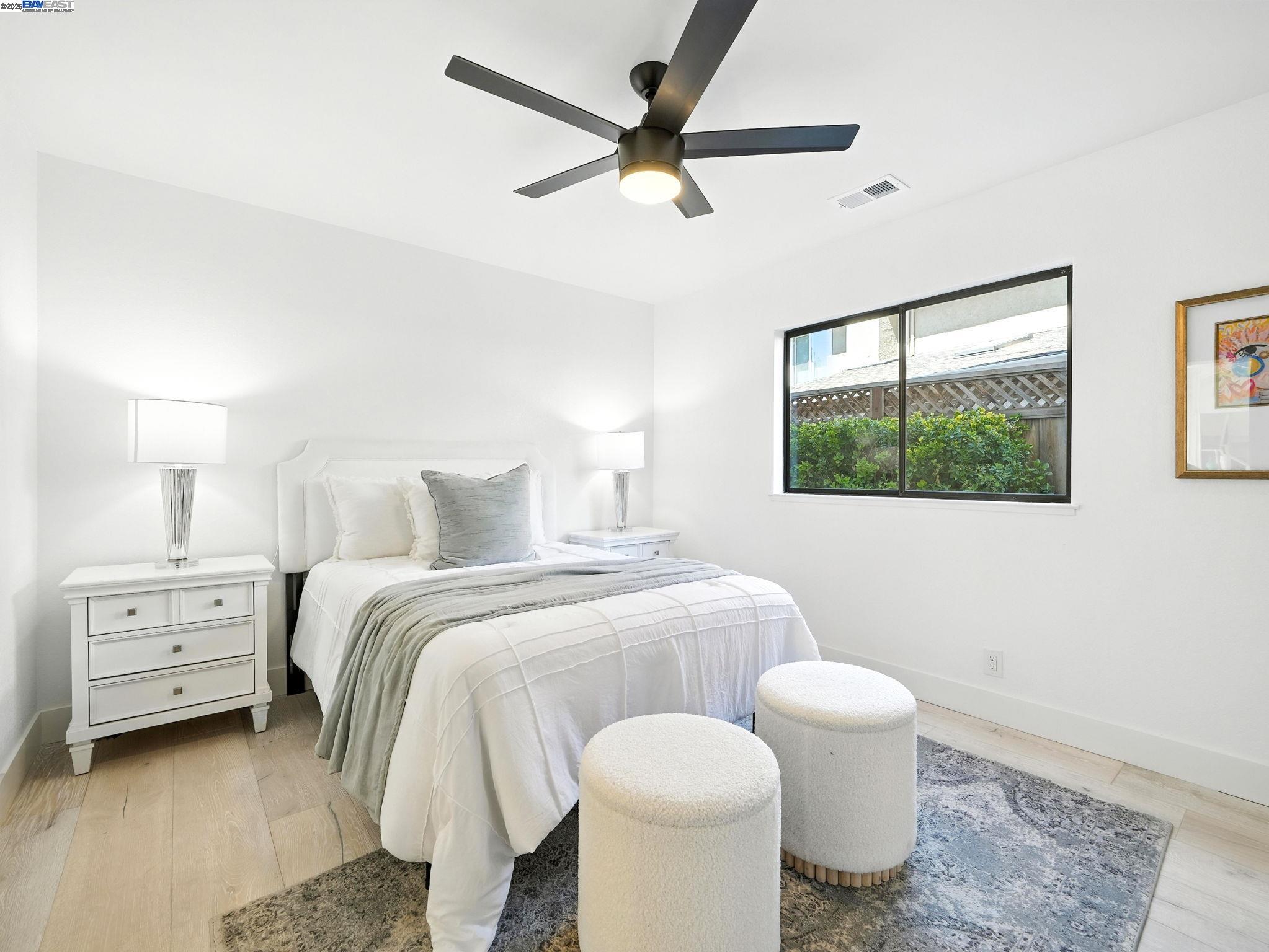Detail Gallery Image 25 of 44 For 5995 via Del Cielo, Pleasanton,  CA 94566 - 5 Beds | 3 Baths