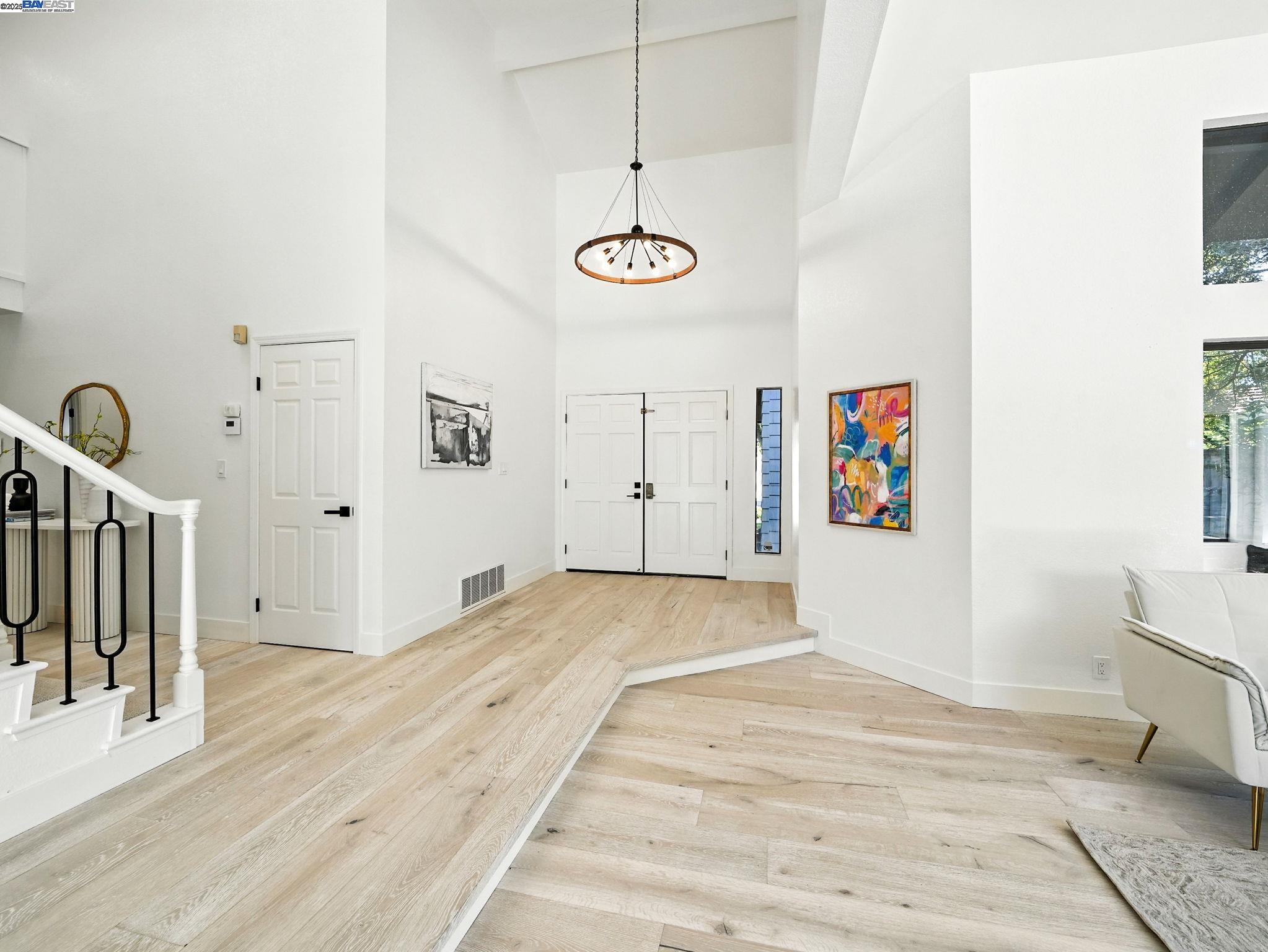Detail Gallery Image 5 of 44 For 5995 via Del Cielo, Pleasanton,  CA 94566 - 5 Beds | 3 Baths