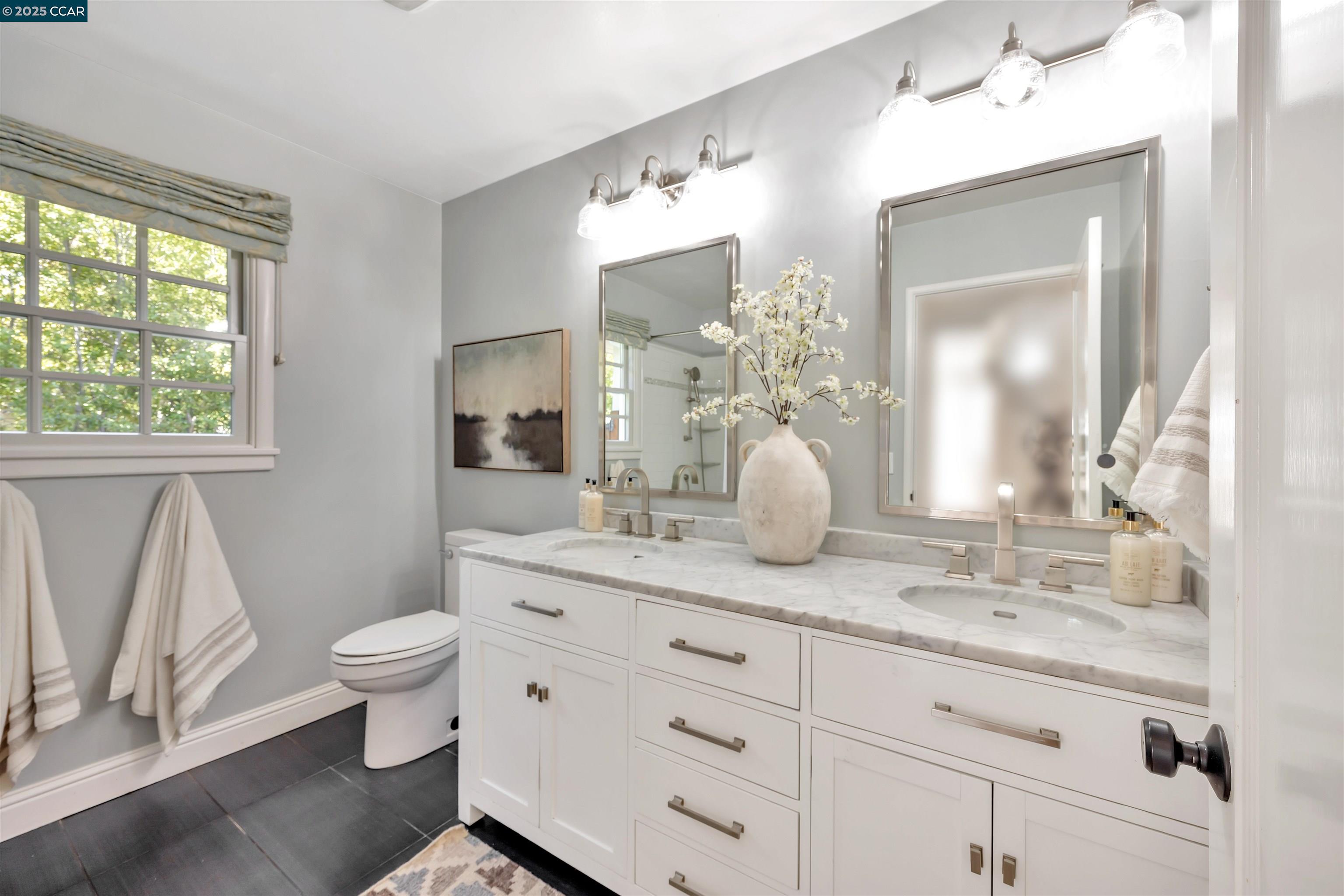 Detail Gallery Image 20 of 38 For 689 Los Palos Dr, Lafayette,  CA 94549 - 4 Beds | 2 Baths