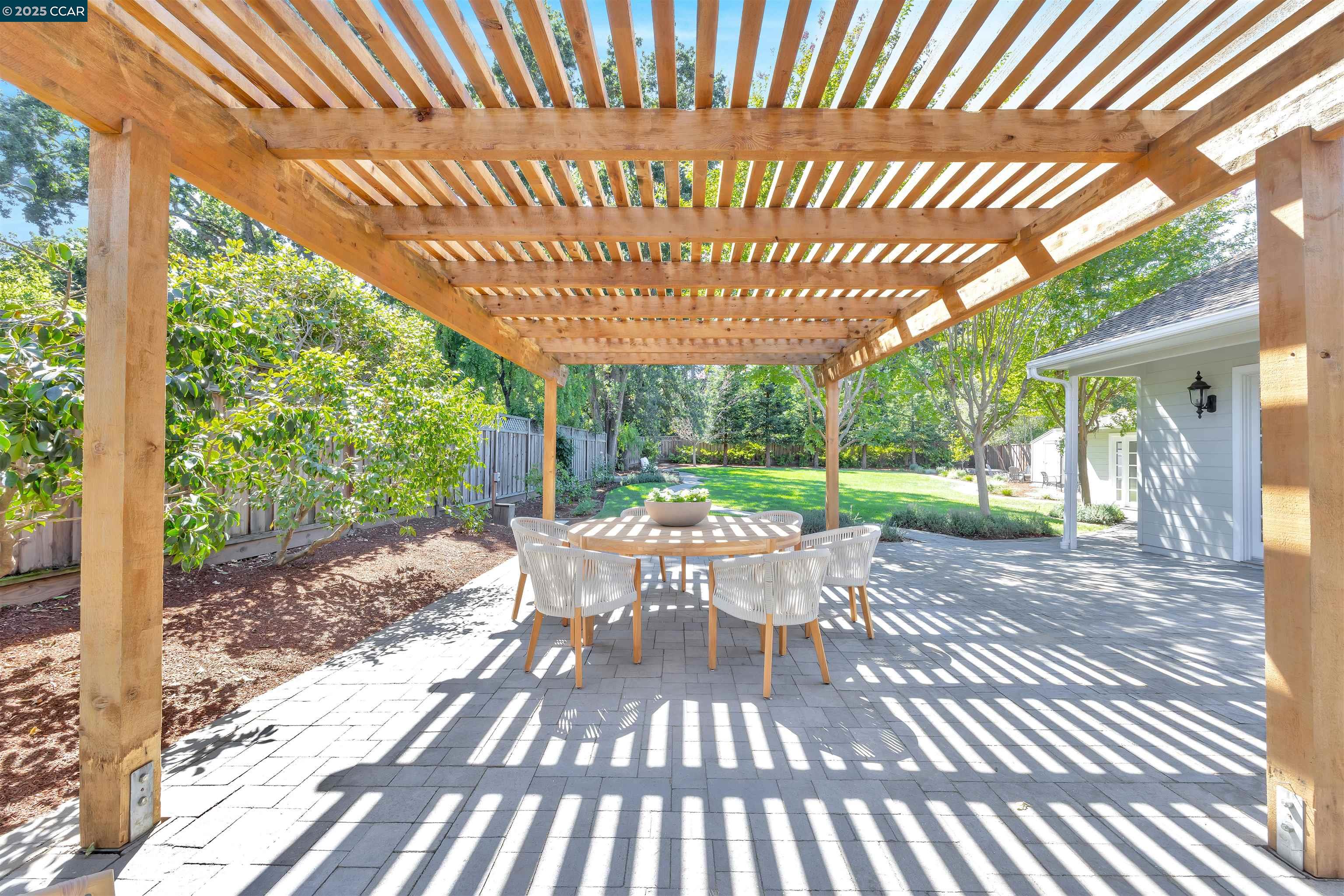 Detail Gallery Image 29 of 38 For 689 Los Palos Dr, Lafayette,  CA 94549 - 4 Beds | 2 Baths