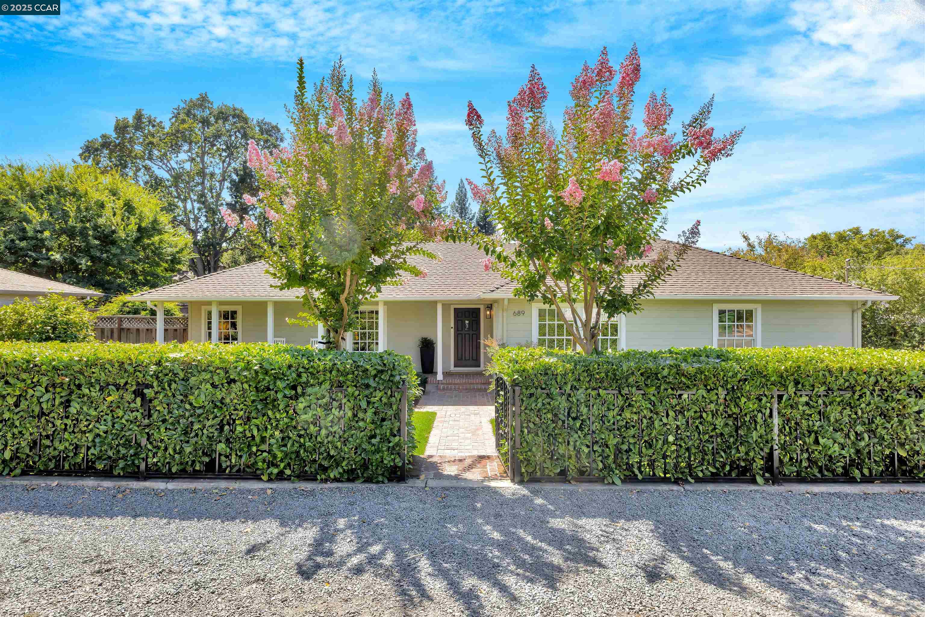 Detail Gallery Image 36 of 38 For 689 Los Palos Dr, Lafayette,  CA 94549 - 4 Beds | 2 Baths
