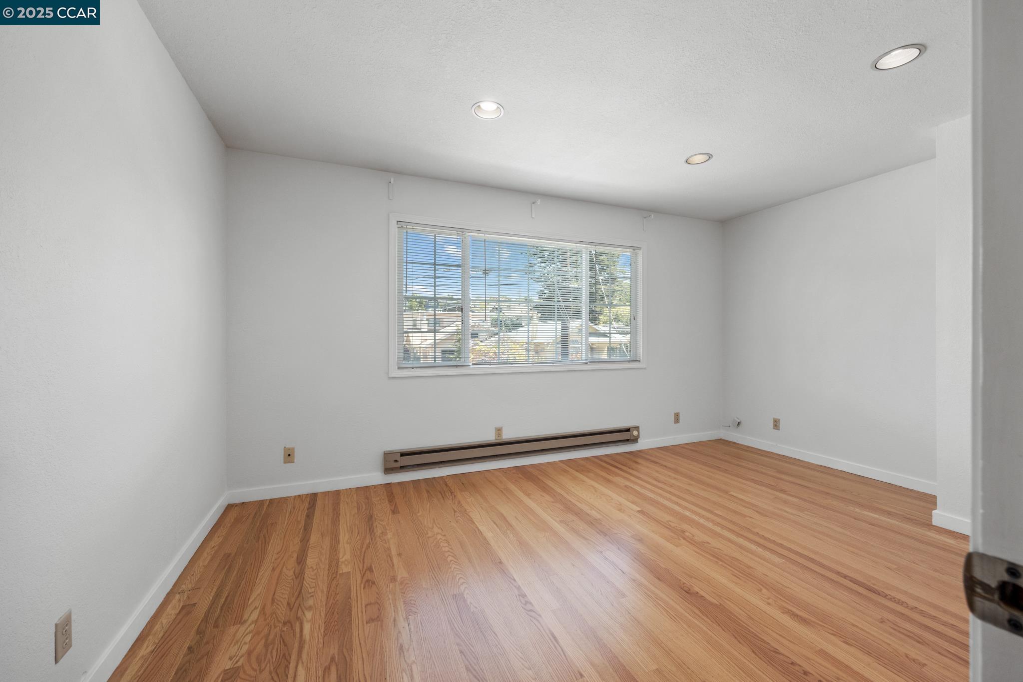 Detail Gallery Image 20 of 60 For 960 Ordway Street, Albany,  CA 94706 - 4 Beds | 2 Baths
