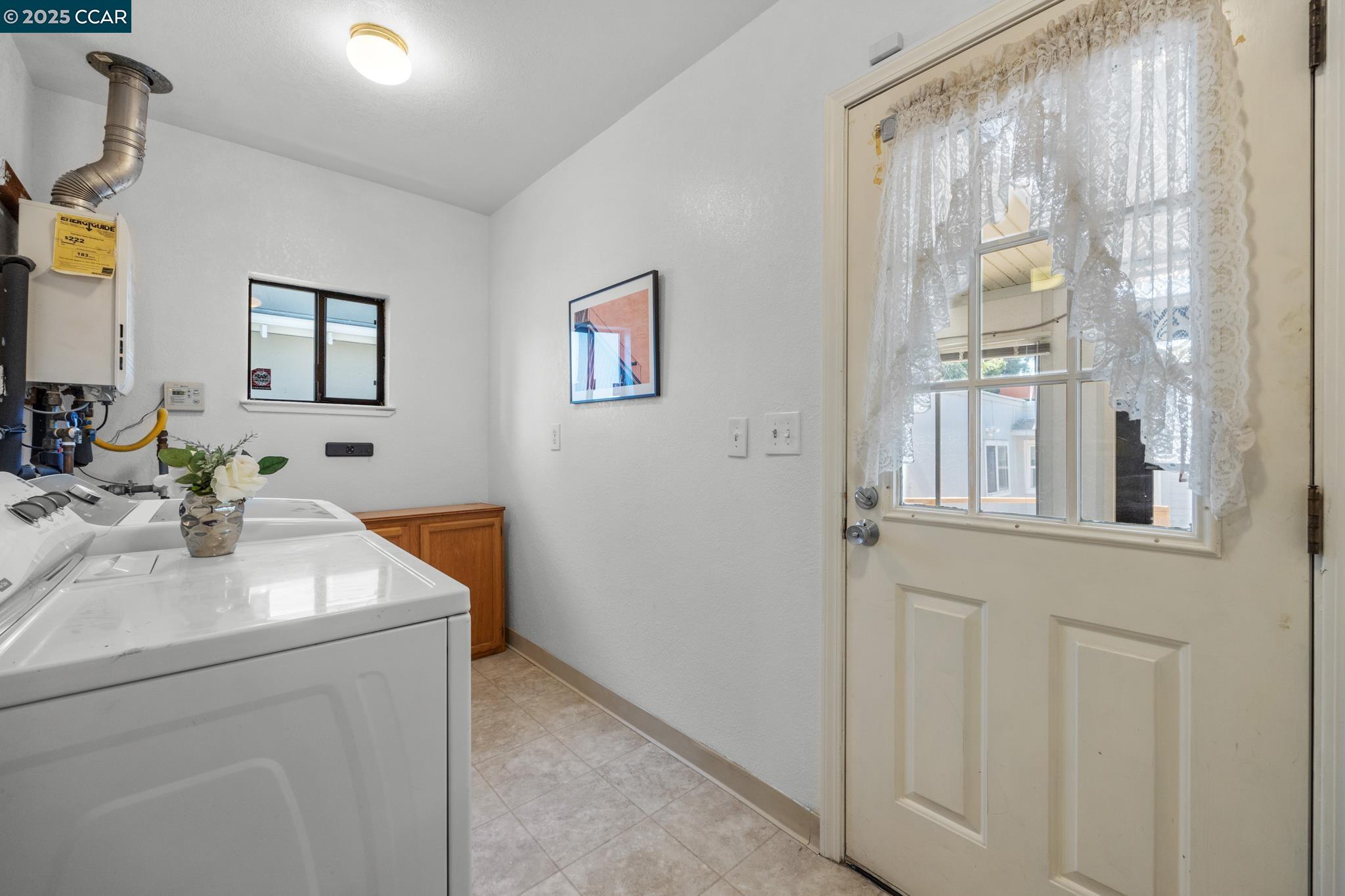 Detail Gallery Image 33 of 60 For 960 Ordway Street, Albany,  CA 94706 - 4 Beds | 2 Baths